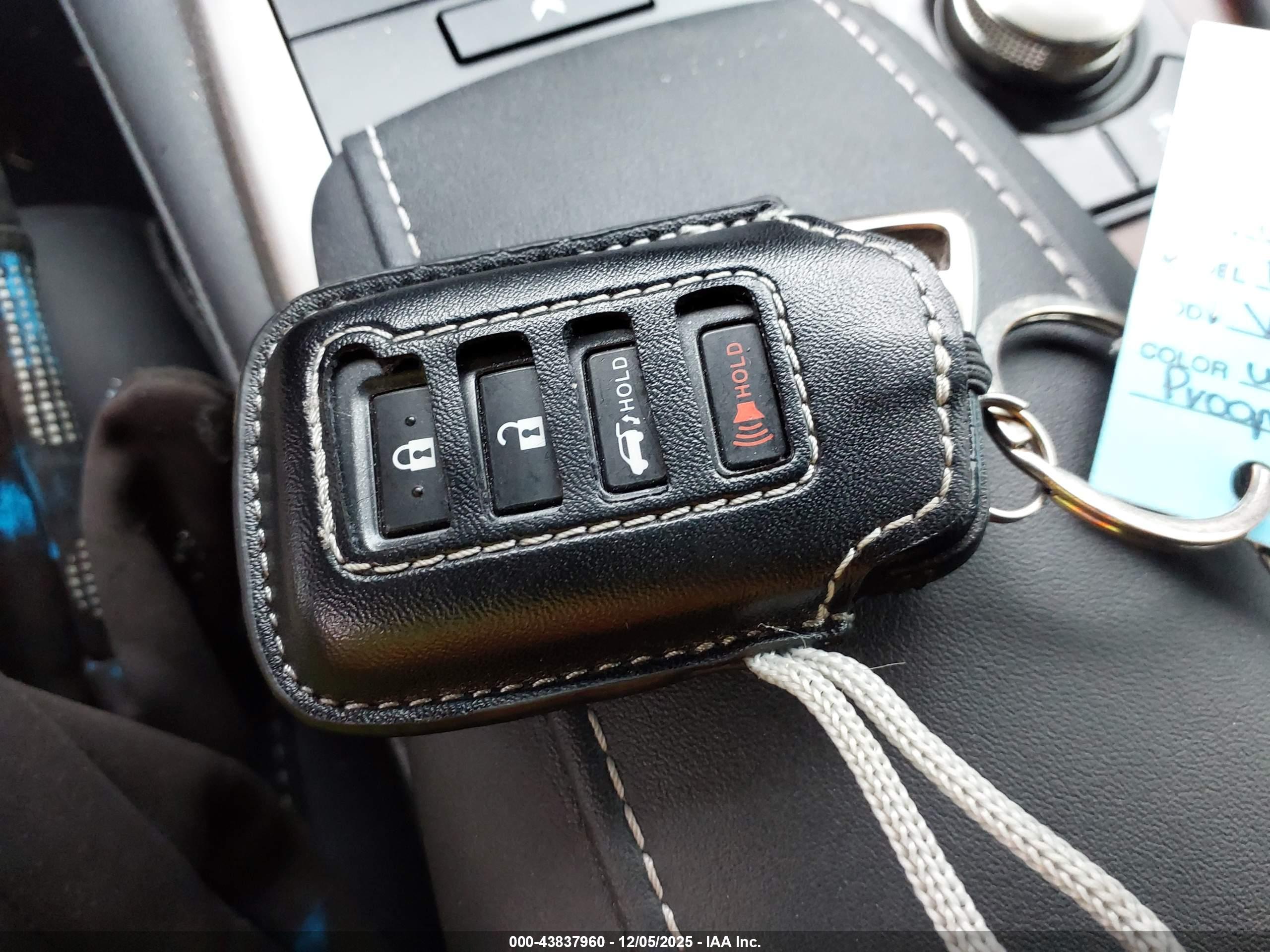 LEXUS RX image 11