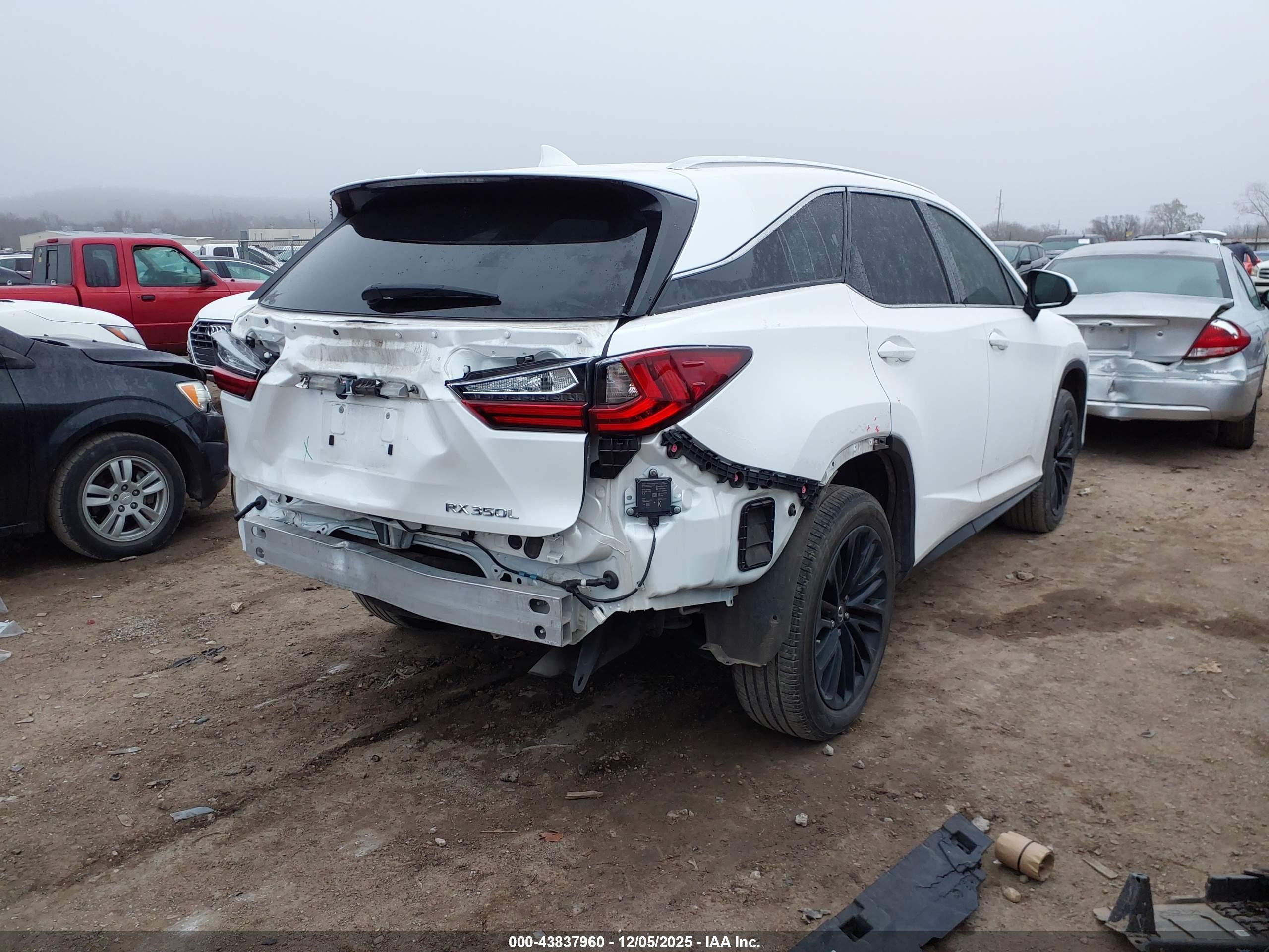 LEXUS RX image 4