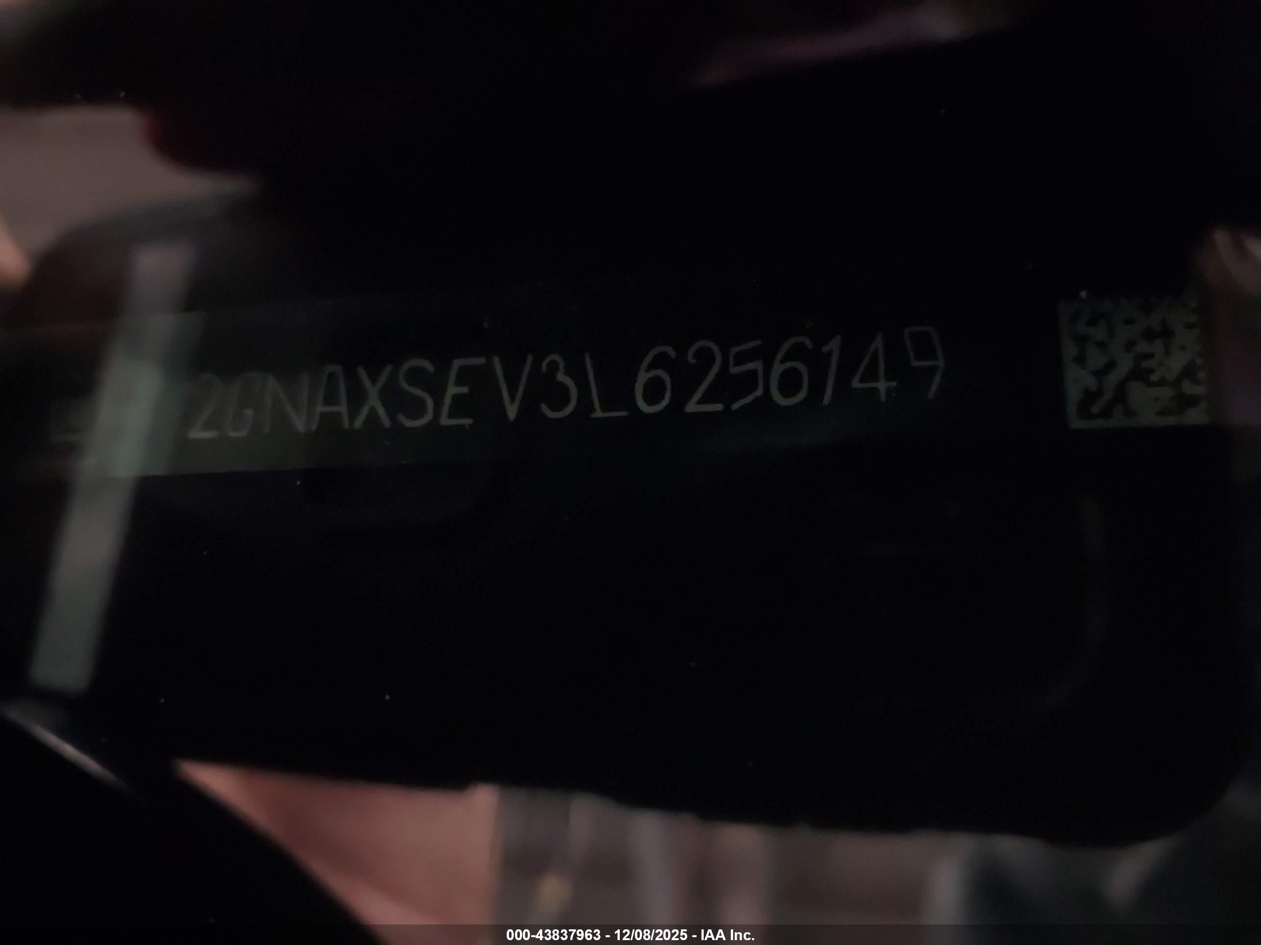 CHEVROLET EQUINOX image 9