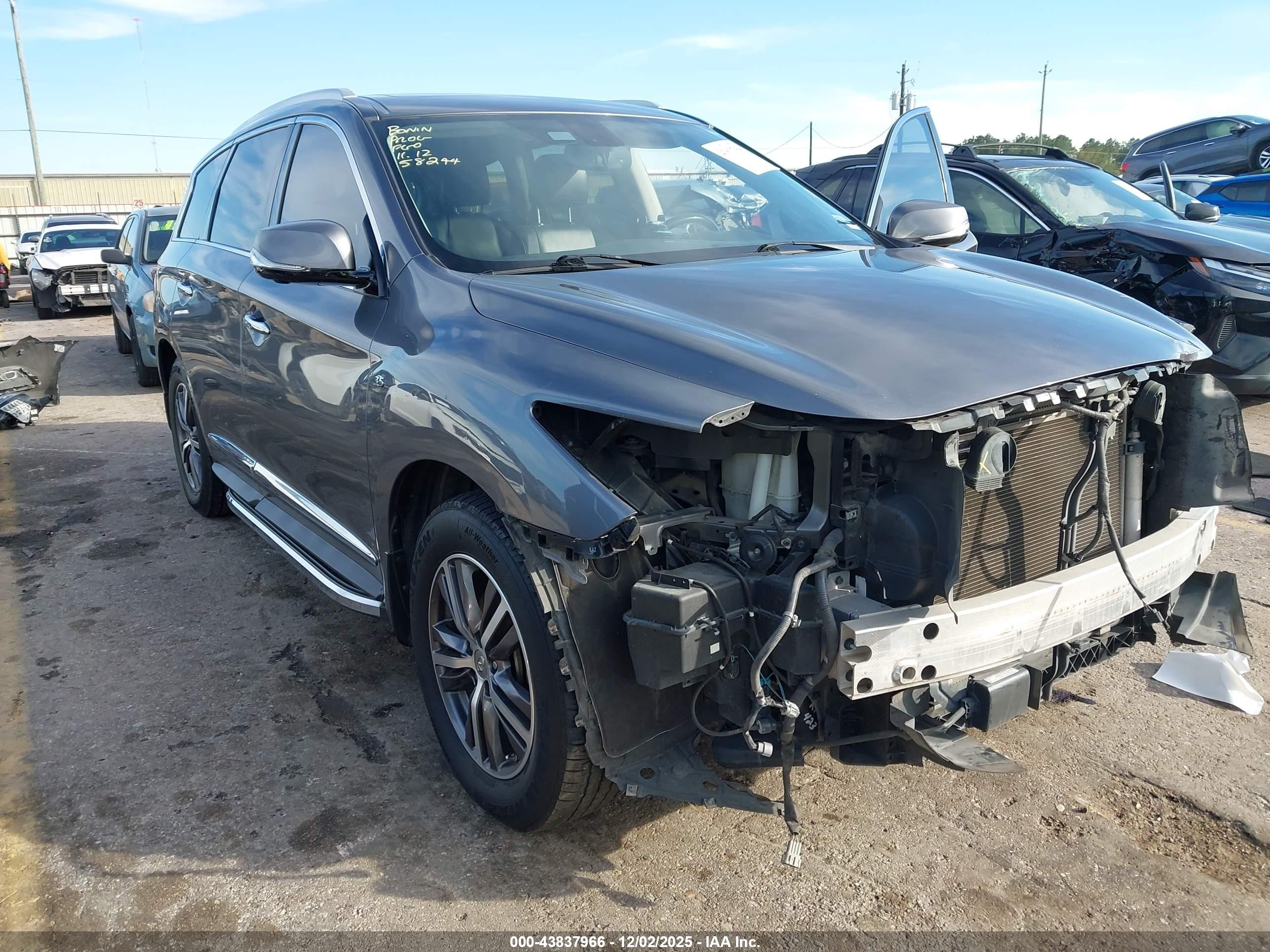 INFINITI QX60 image 6