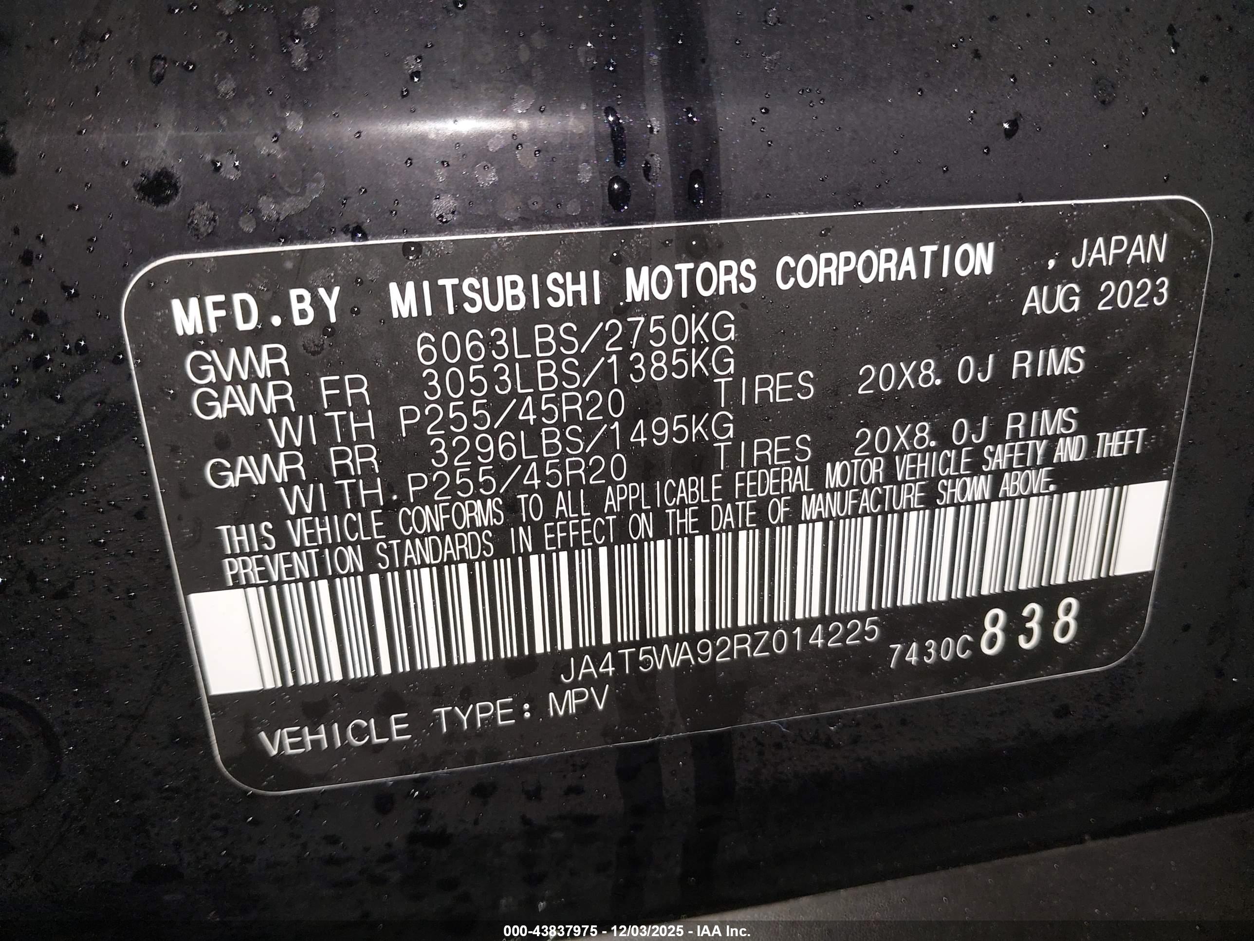 MITSUBISHI OUTLANDER image 9