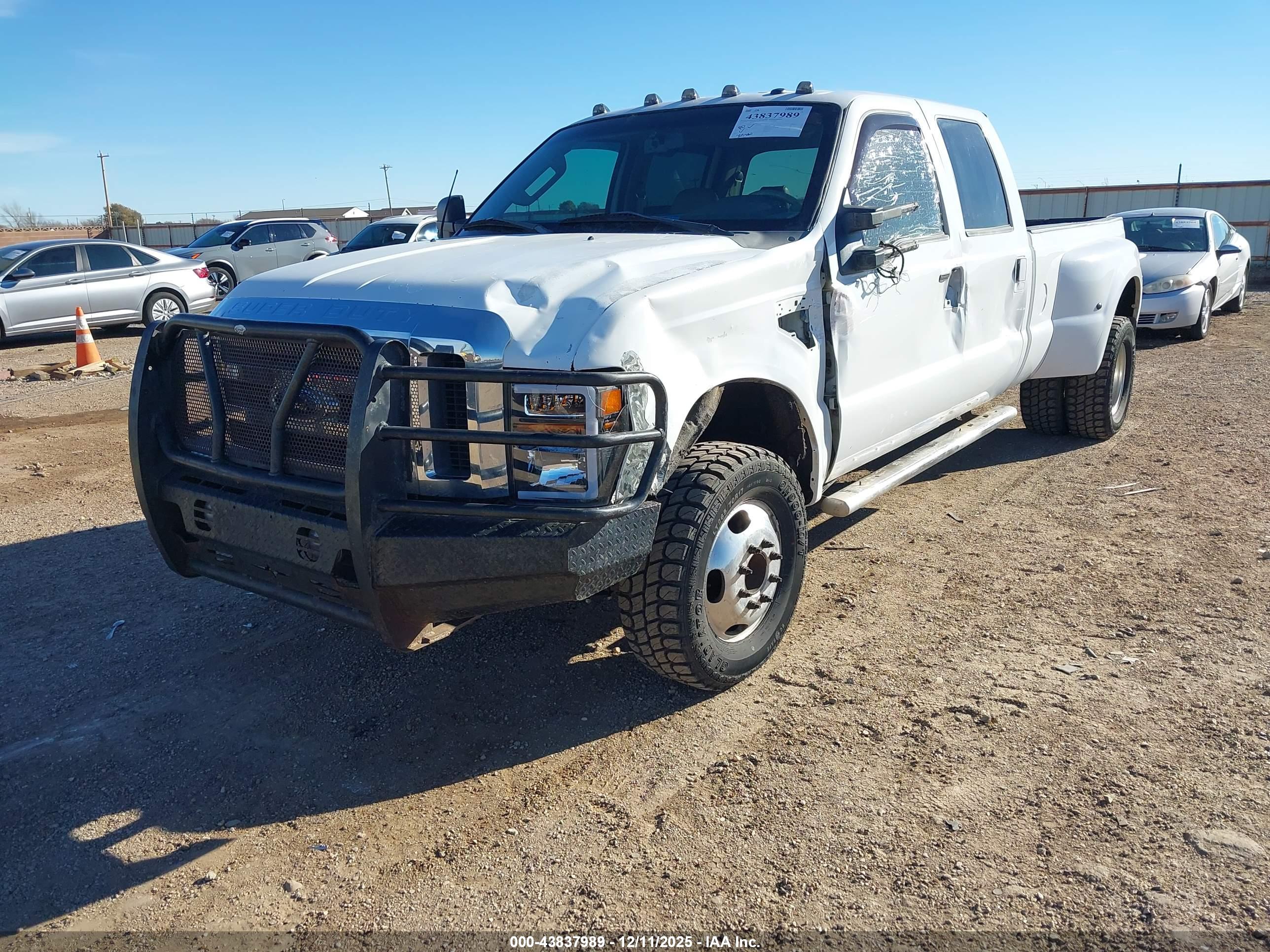 FORD F-350 image 2