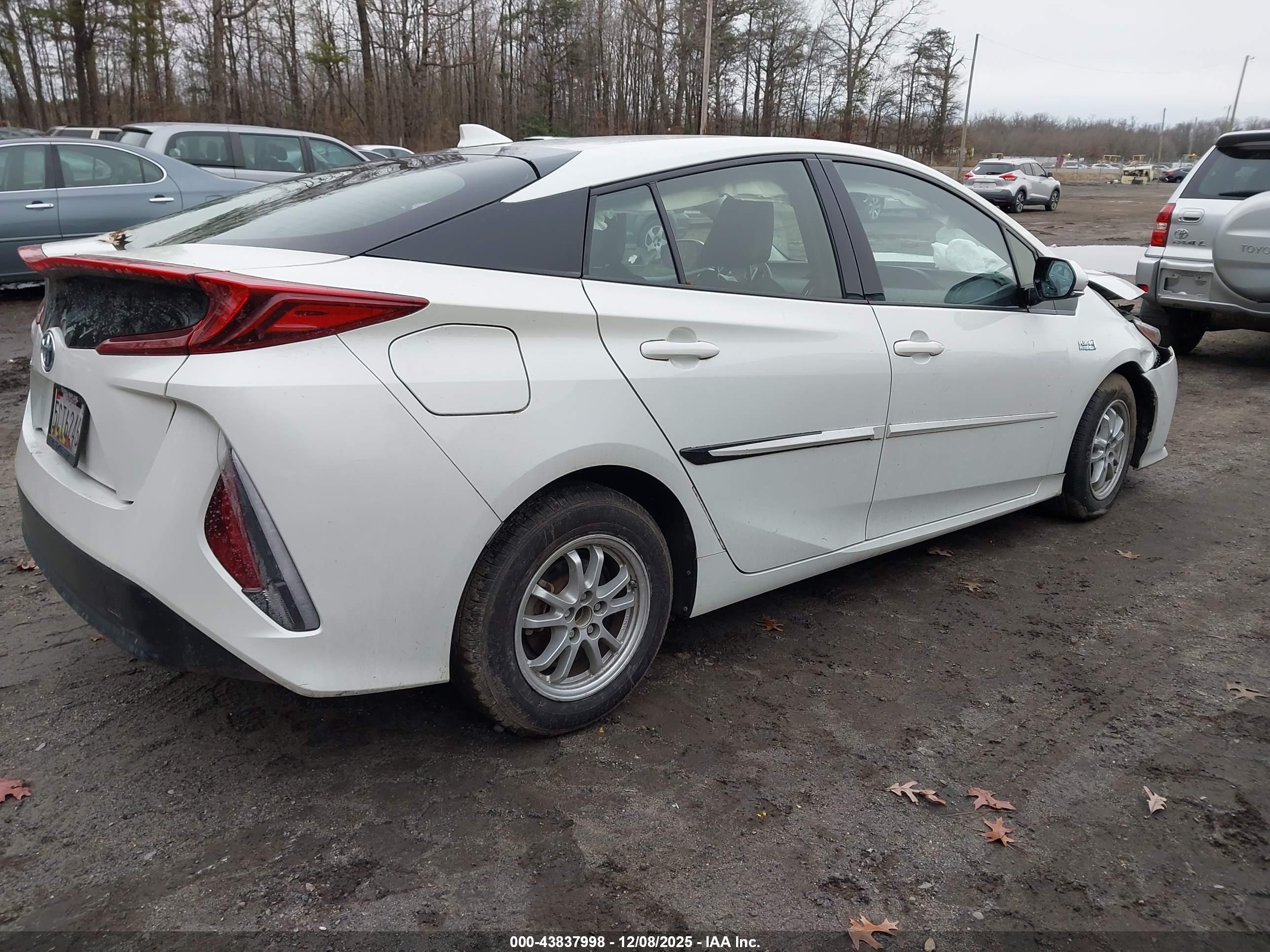 TOYOTA PRIUS image 4