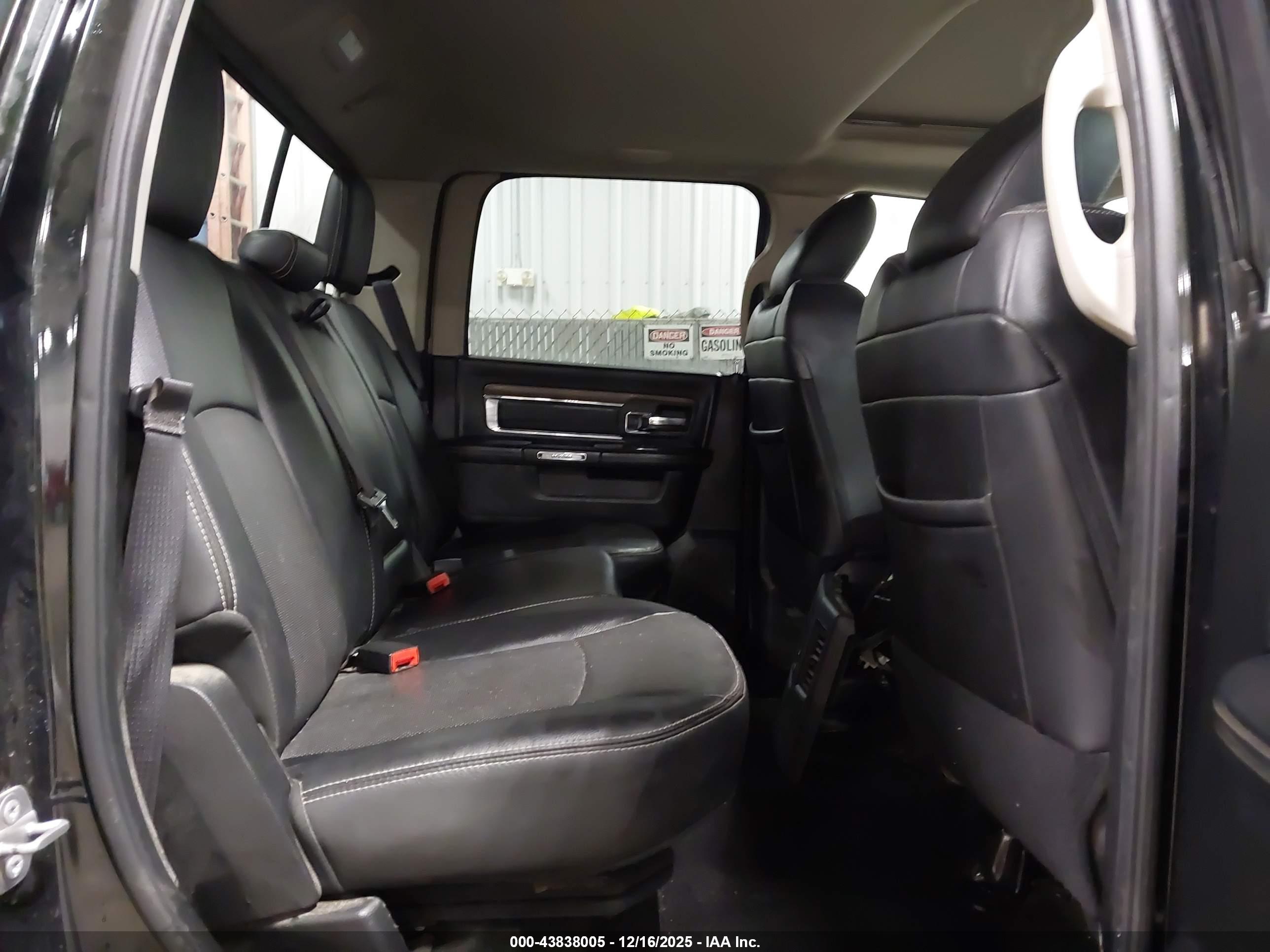 RAM 1500 image 8