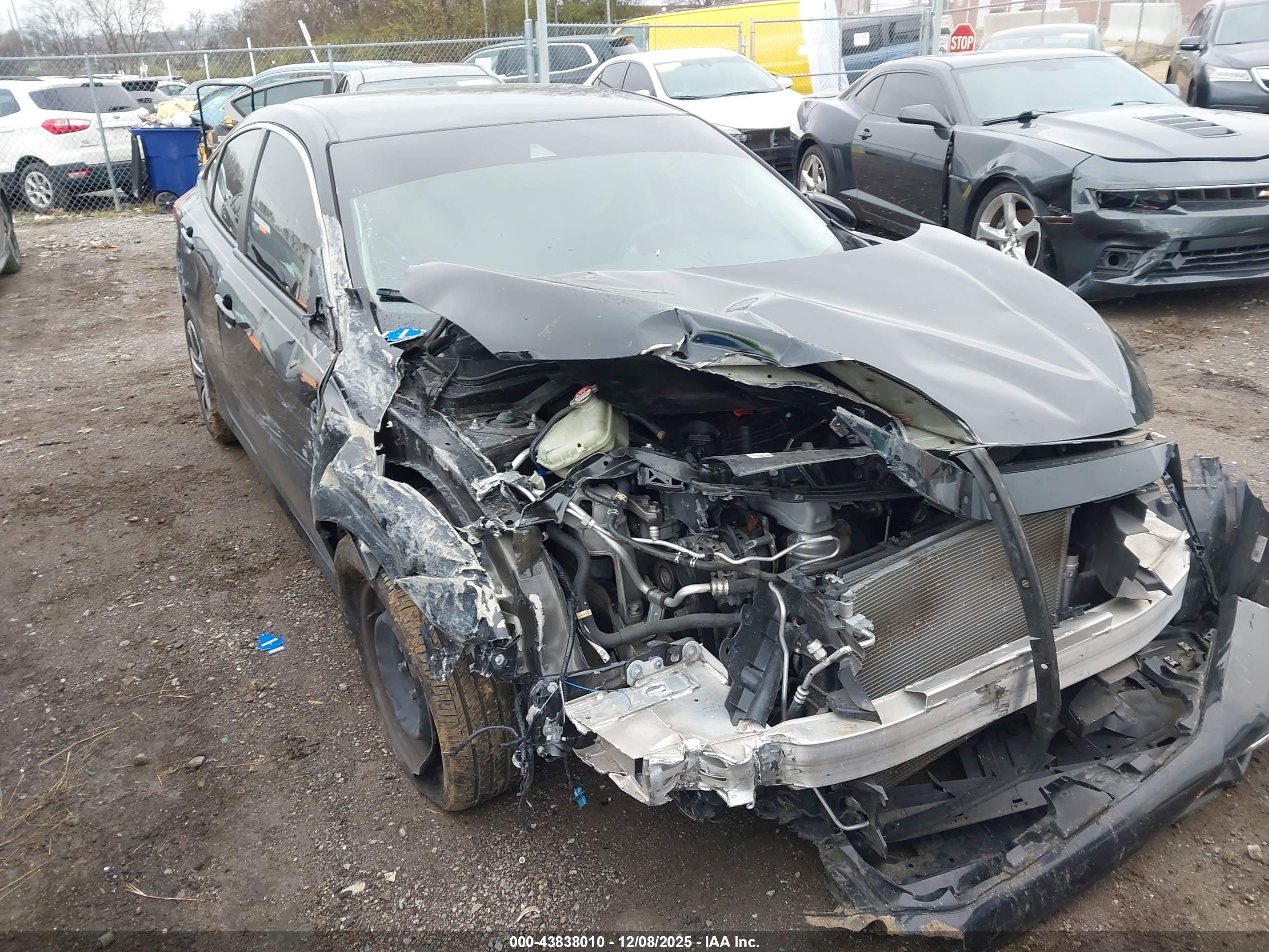 HONDA CIVIC image 6