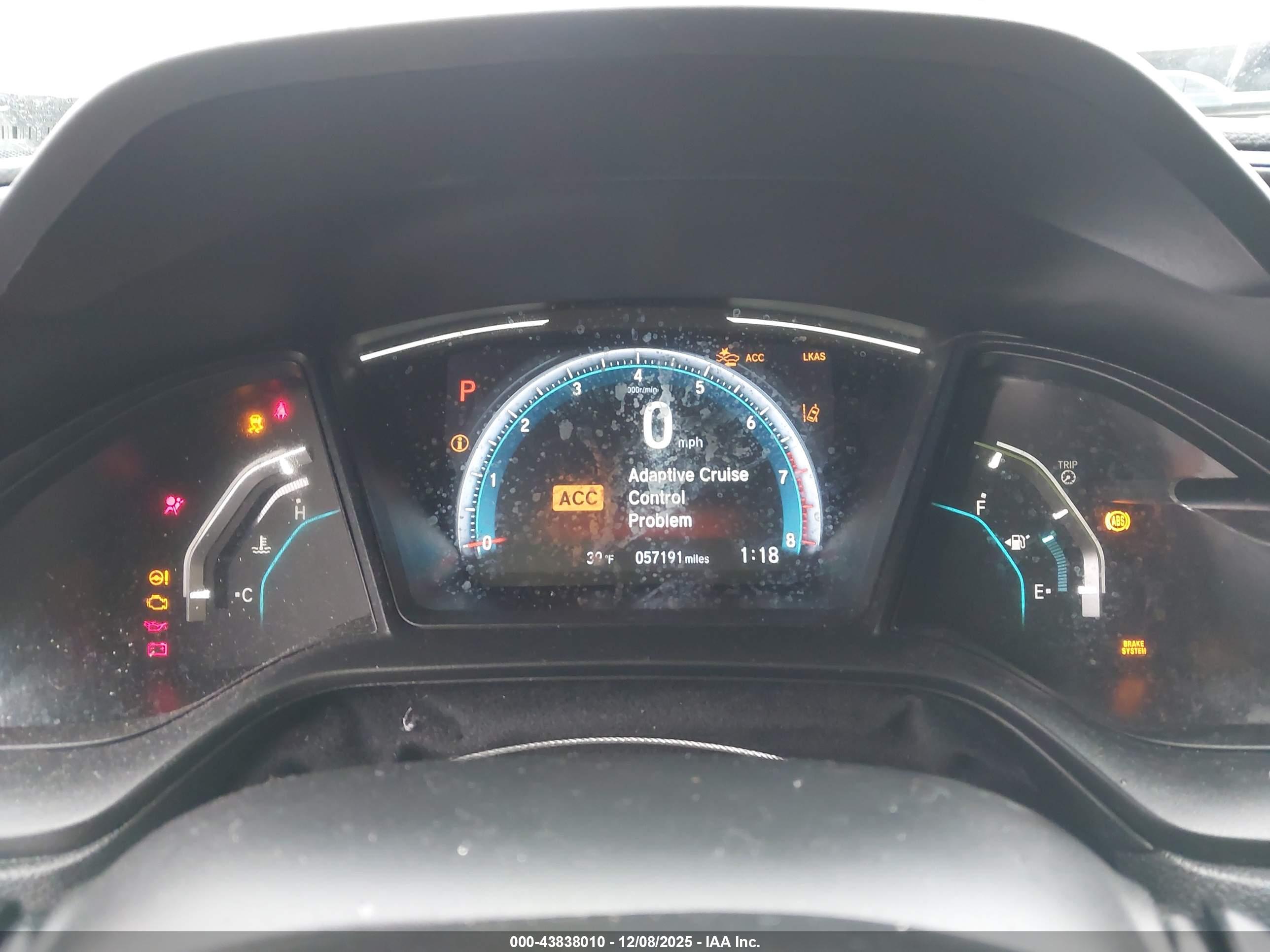 HONDA CIVIC image 7