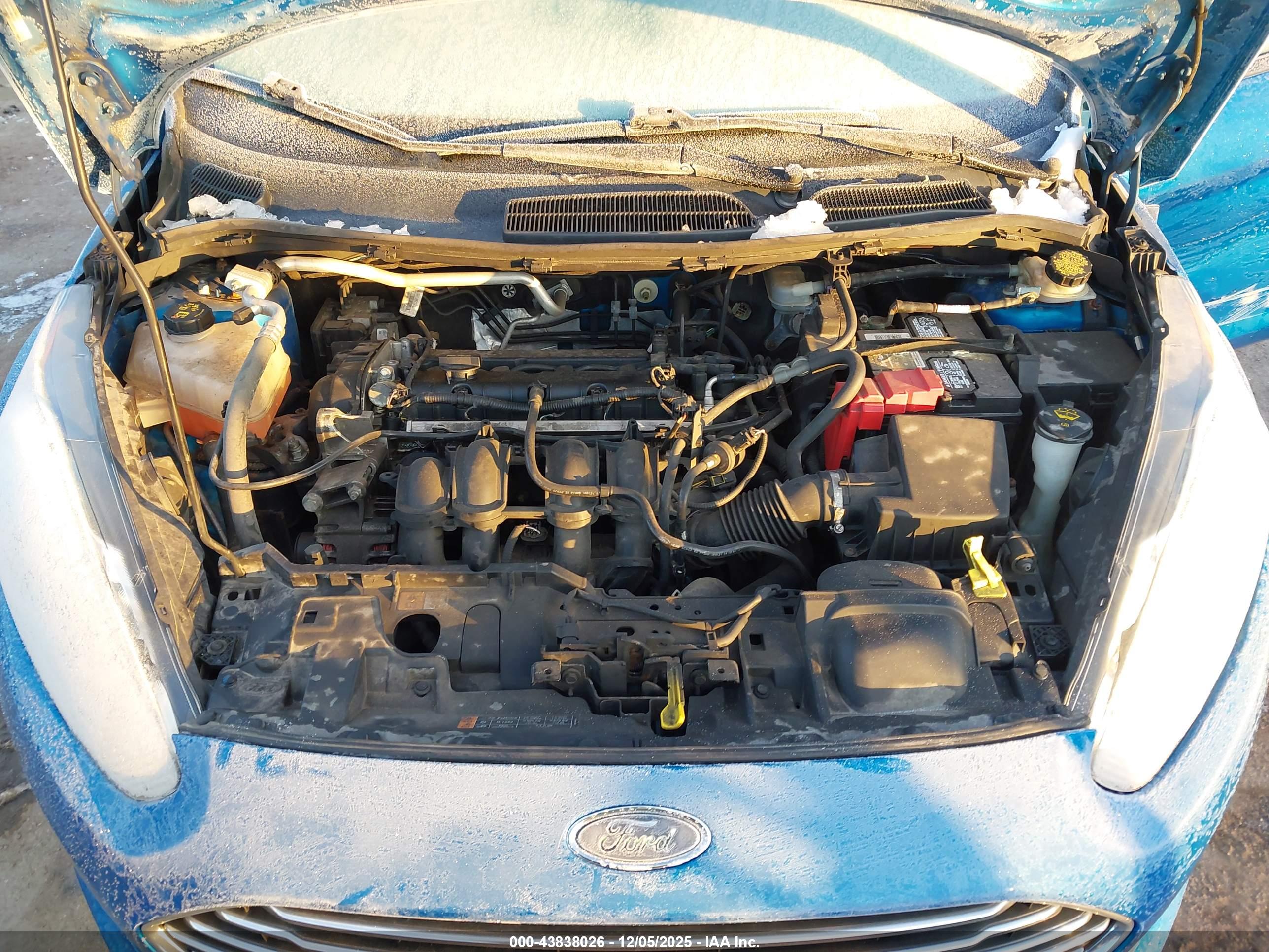 FORD FIESTA image 10