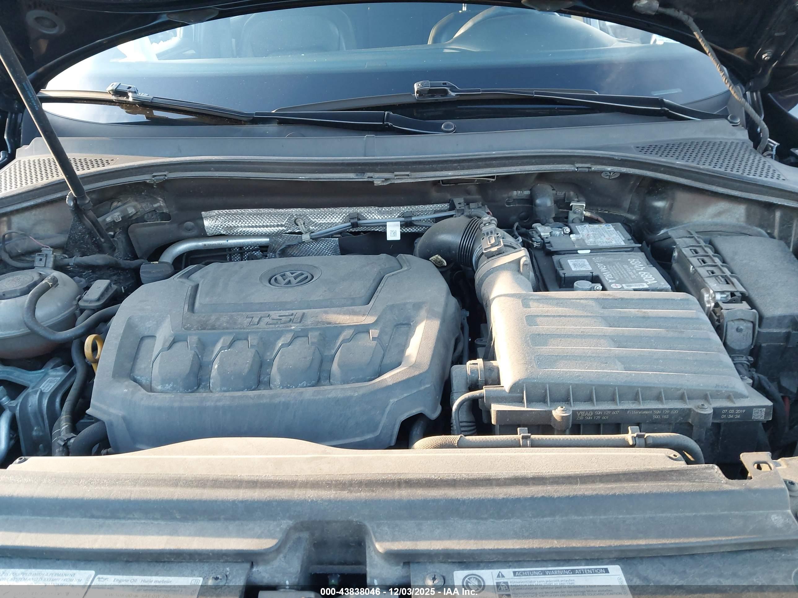 VOLKSWAGEN TIGUAN image 10