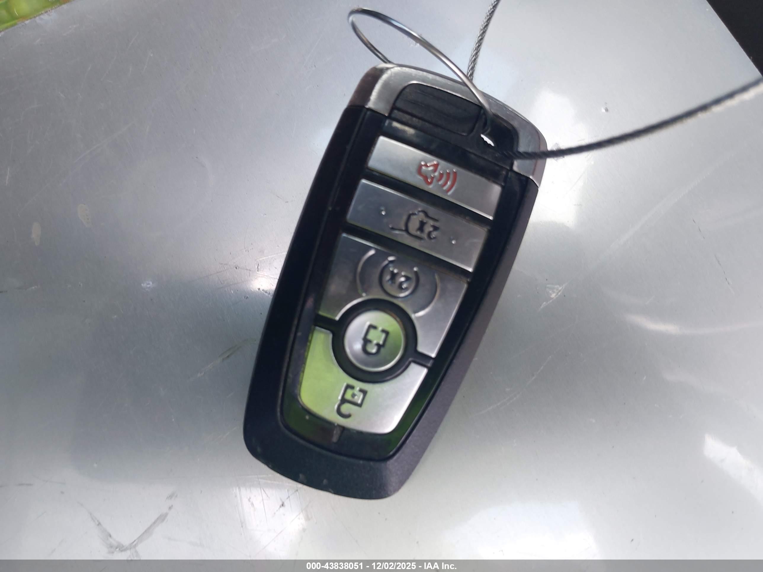 FORD EXPEDITION image 11