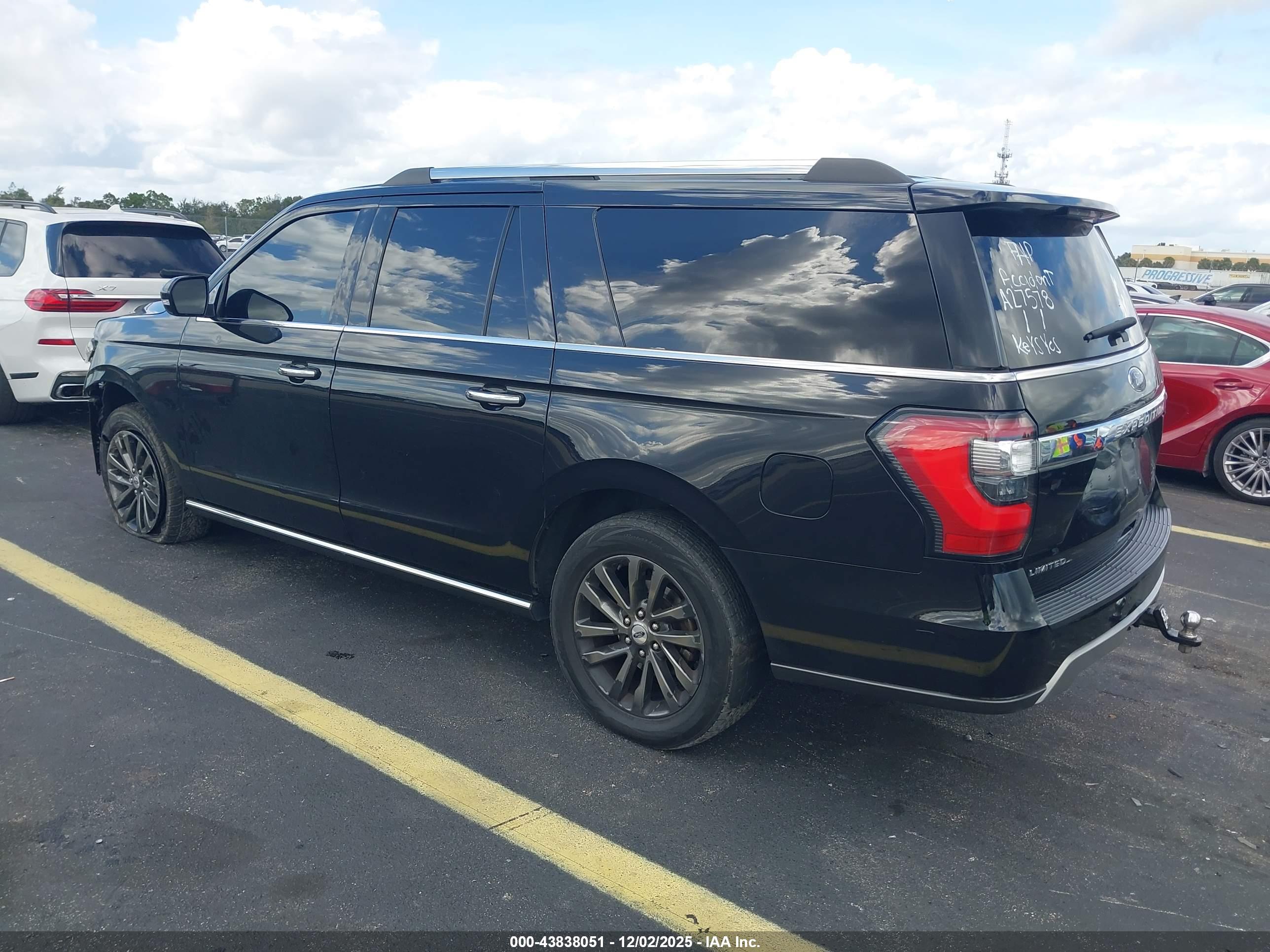FORD EXPEDITION image 3