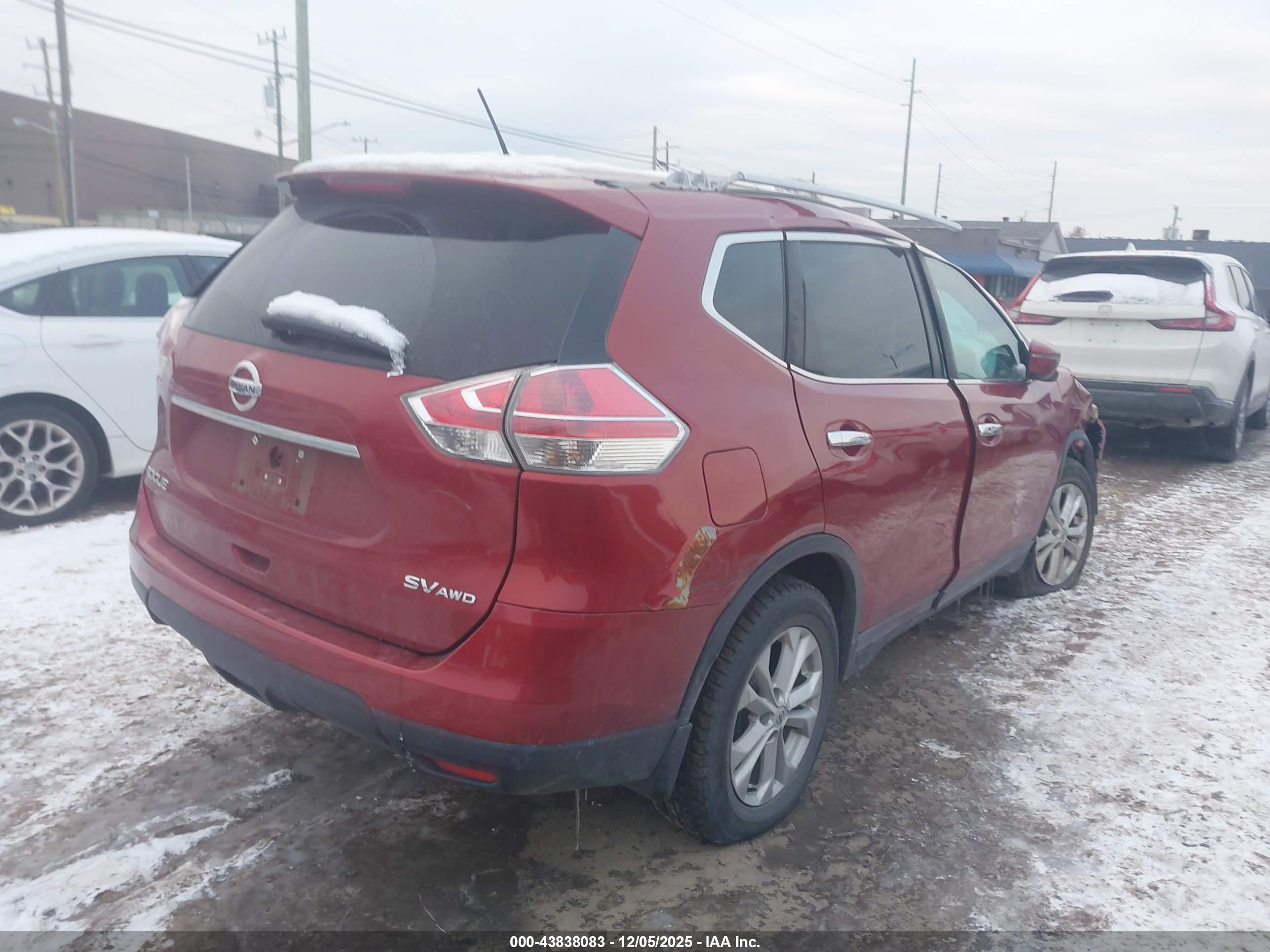 NISSAN ROGUE image 4