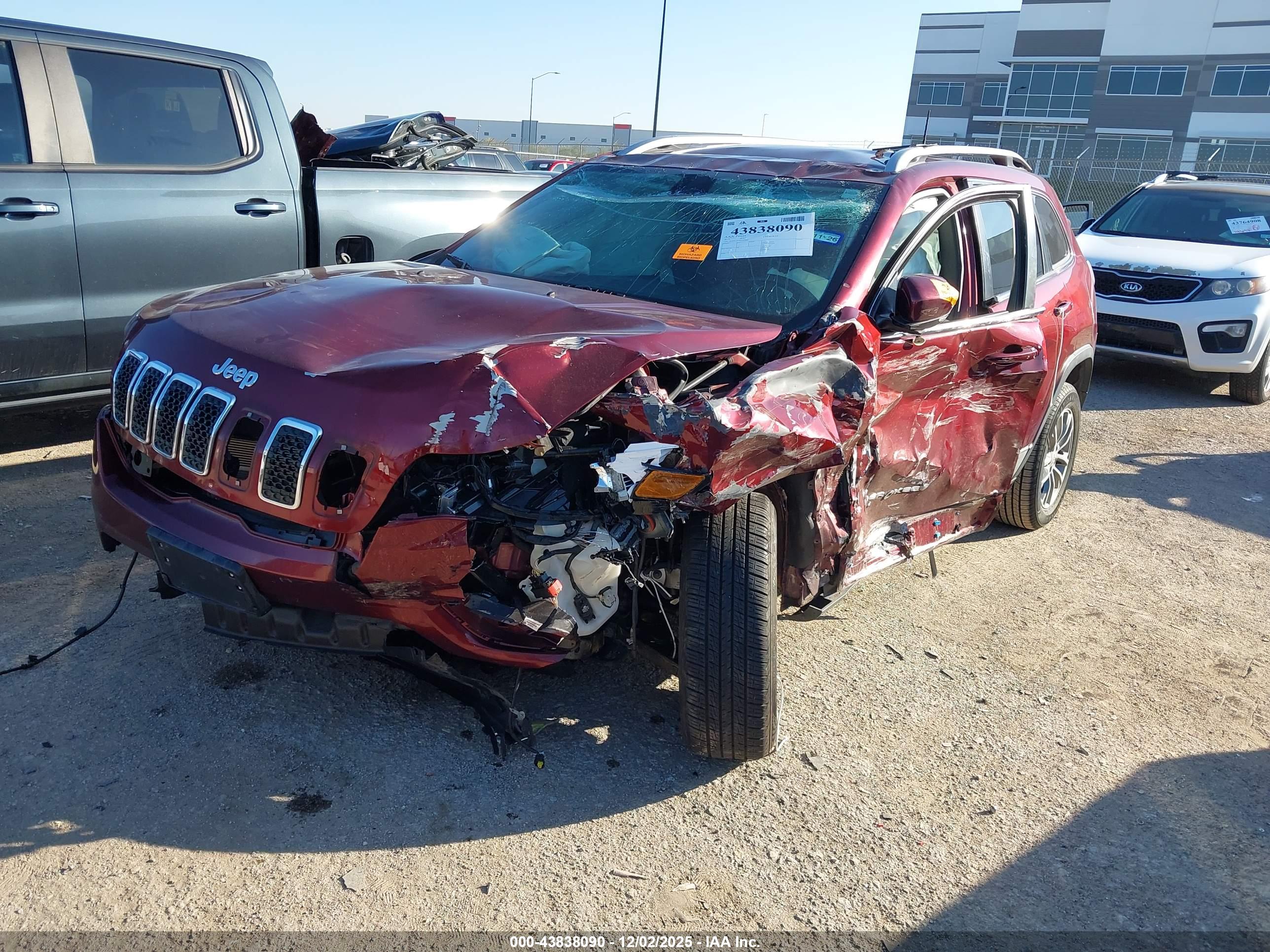 JEEP CHEROKEE image 2
