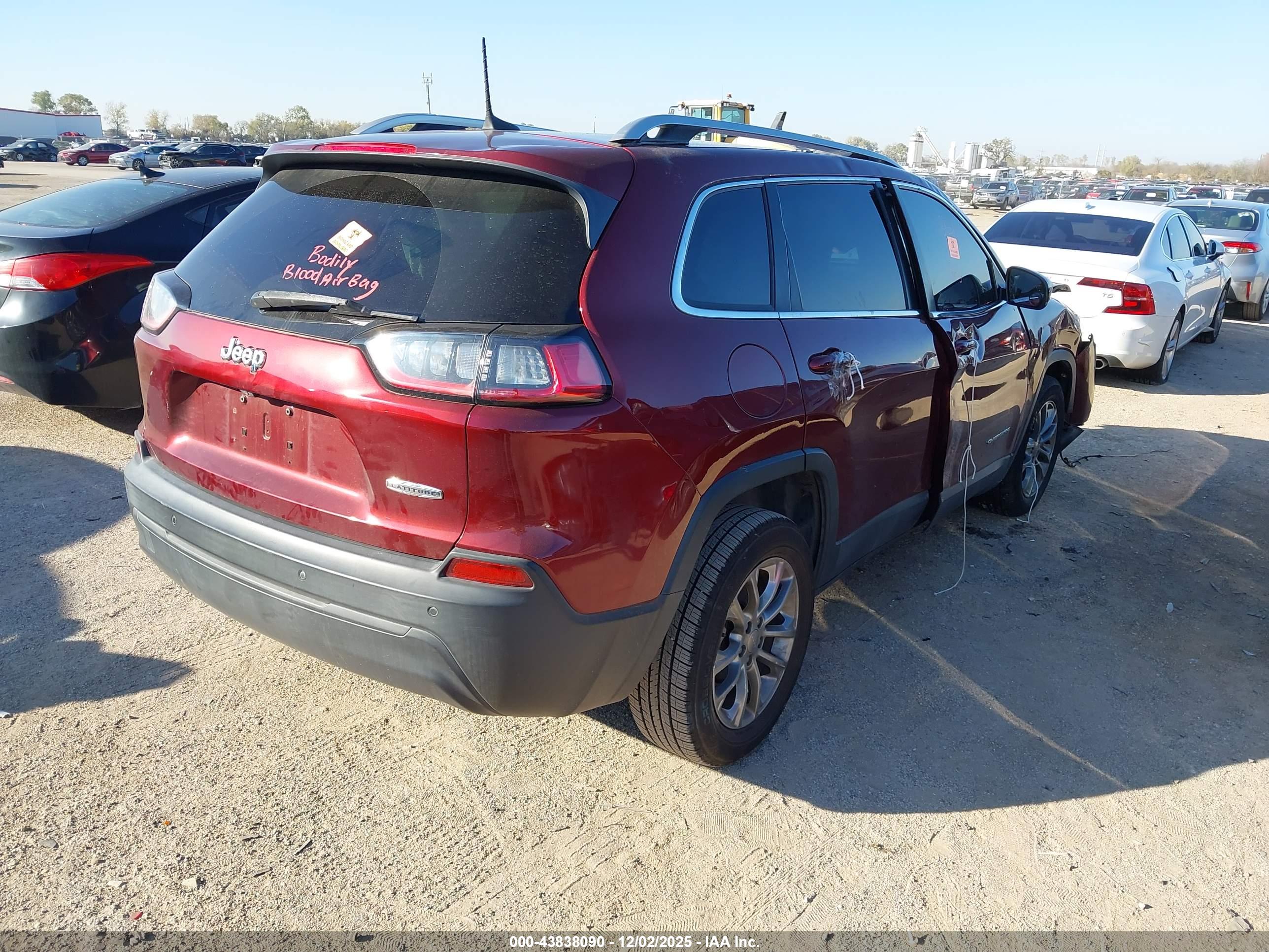 JEEP CHEROKEE image 4