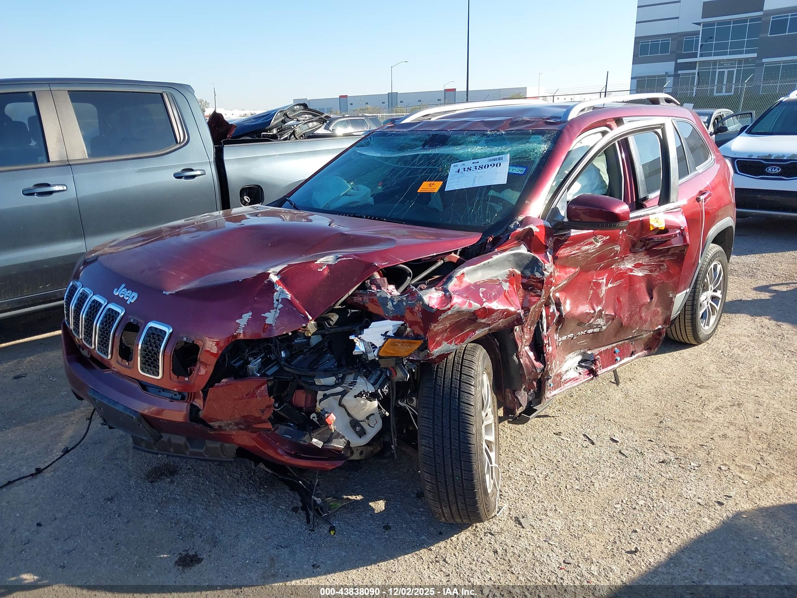 JEEP CHEROKEE image 6