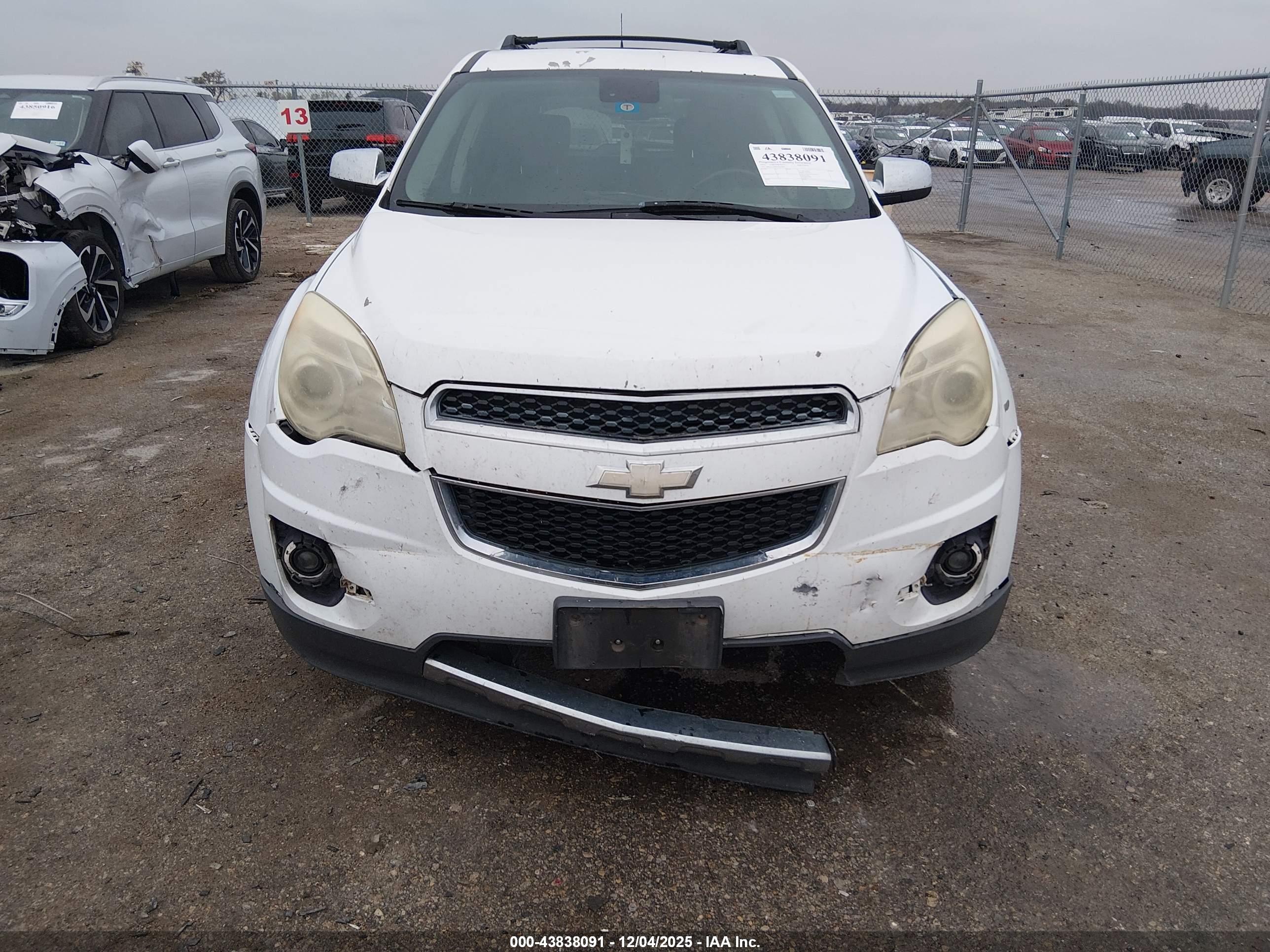 CHEVROLET EQUINOX image 6
