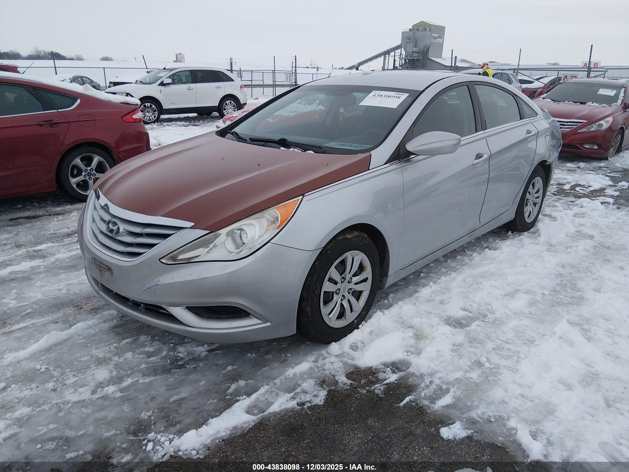 HYUNDAI SONATA image 2