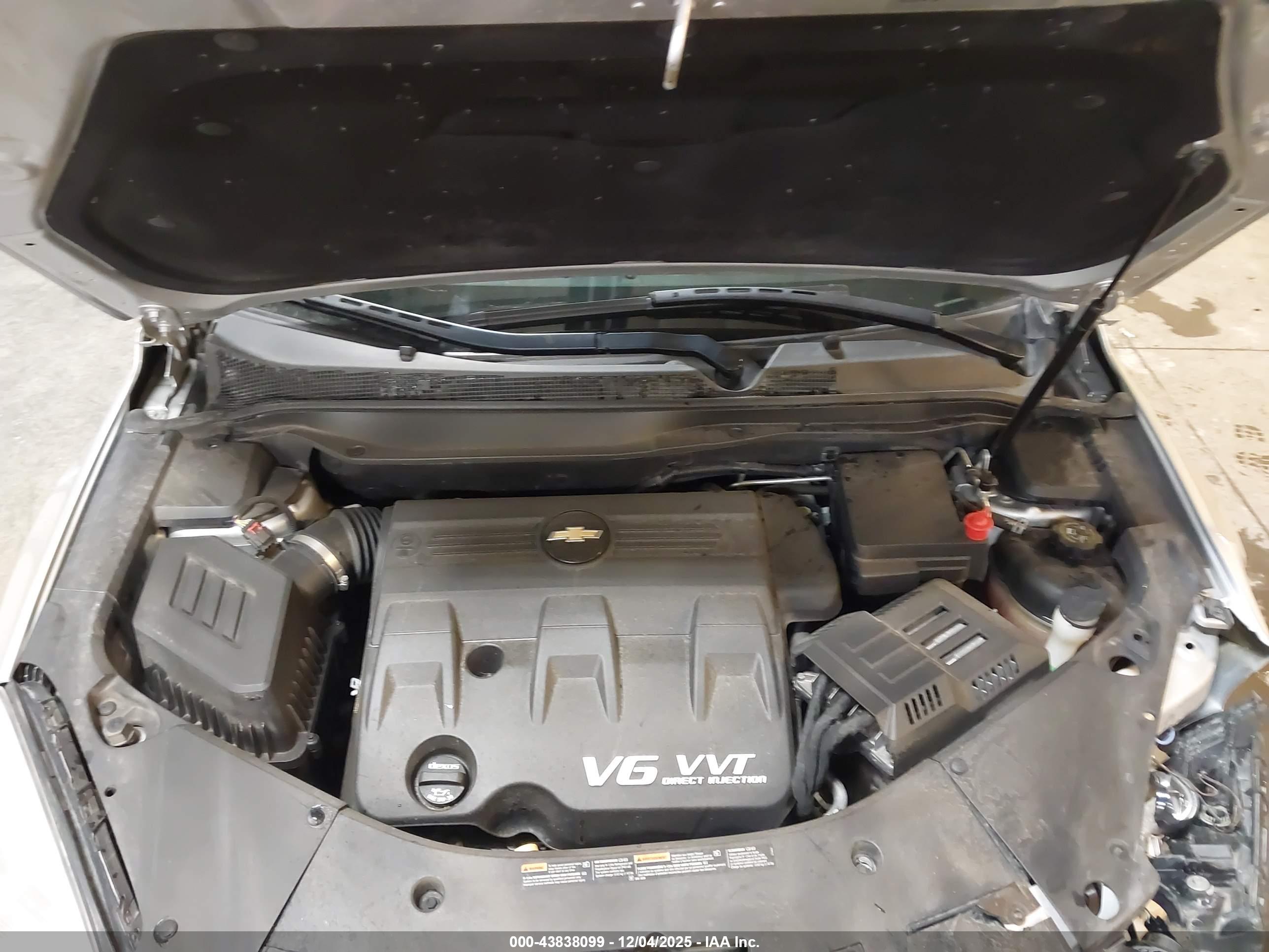 CHEVROLET EQUINOX image 10