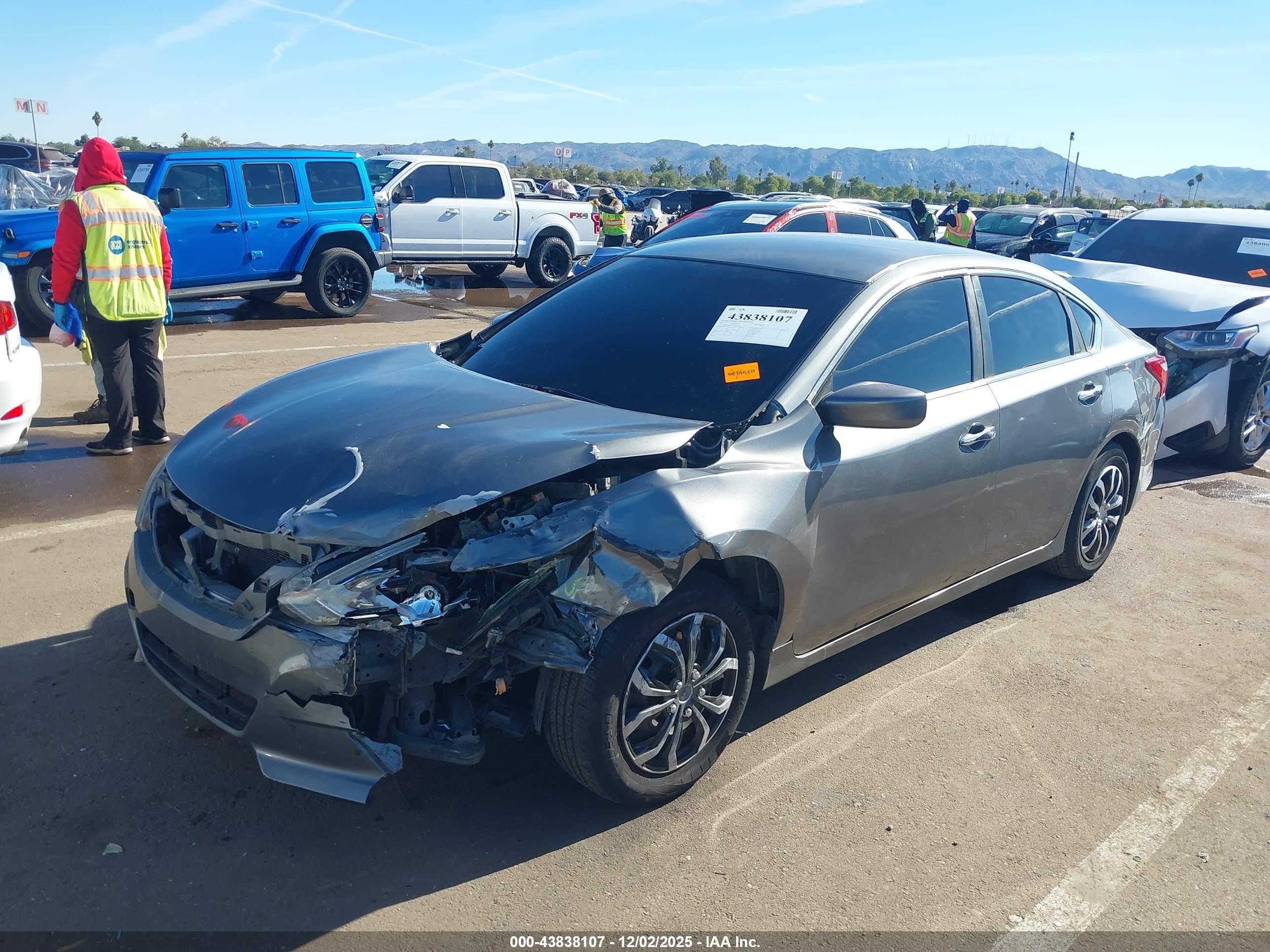 NISSAN ALTIMA image 6
