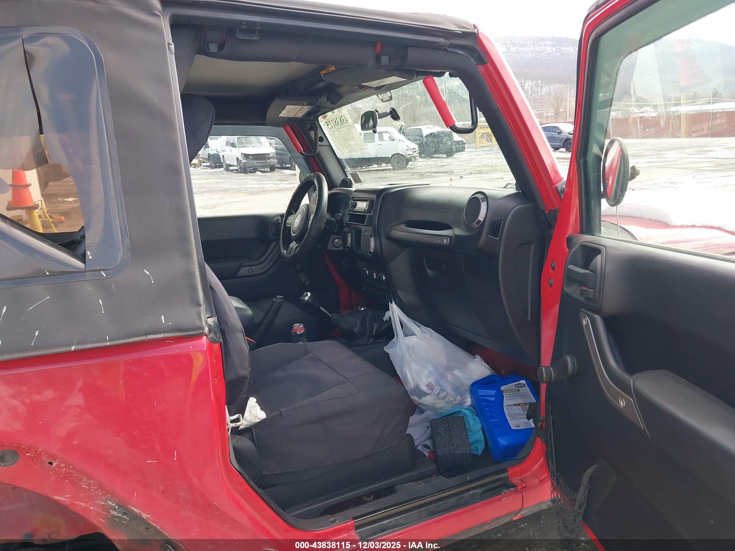JEEP WRANGLER image 5