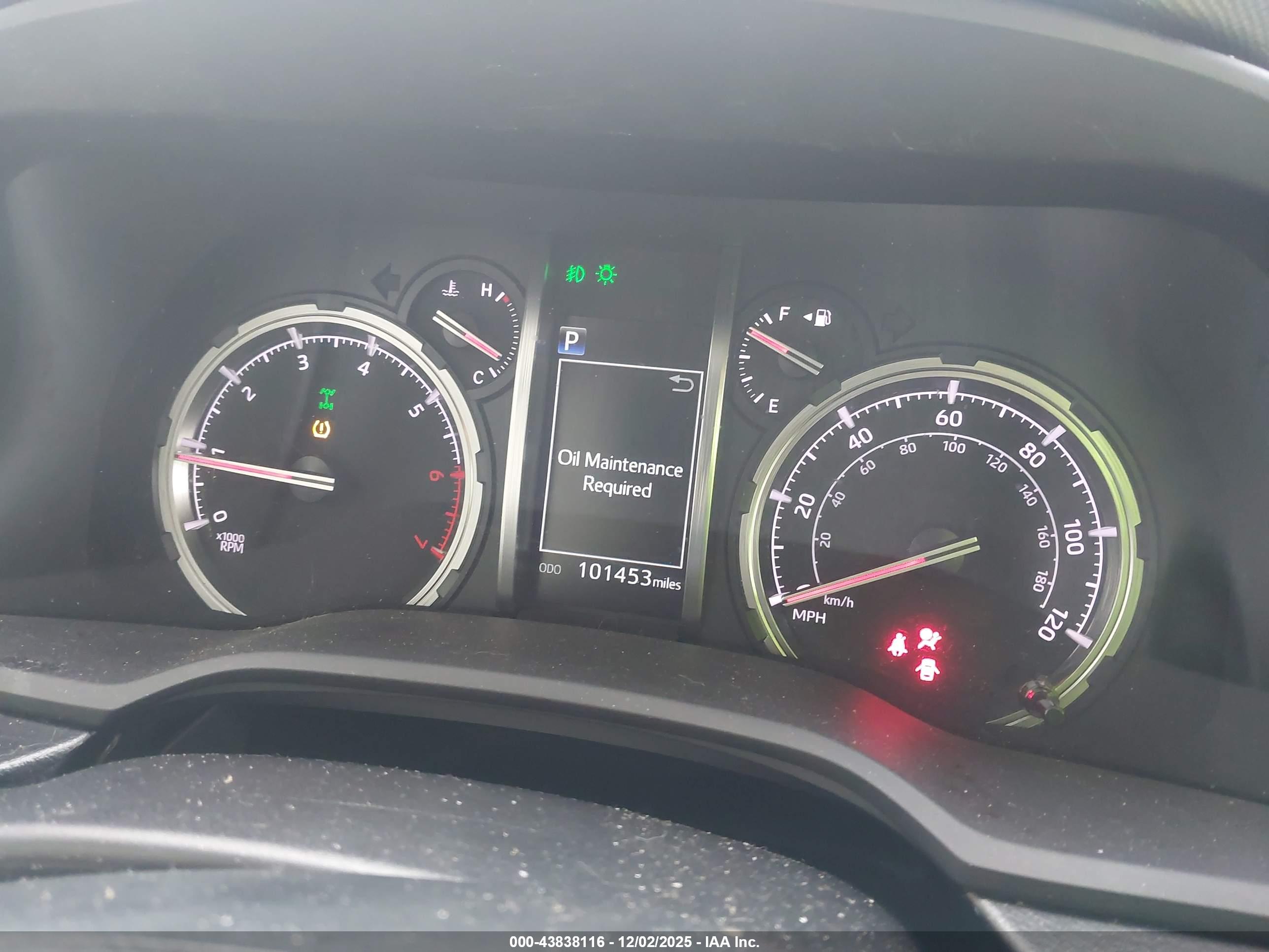 TOYOTA 4RUNNER image 7