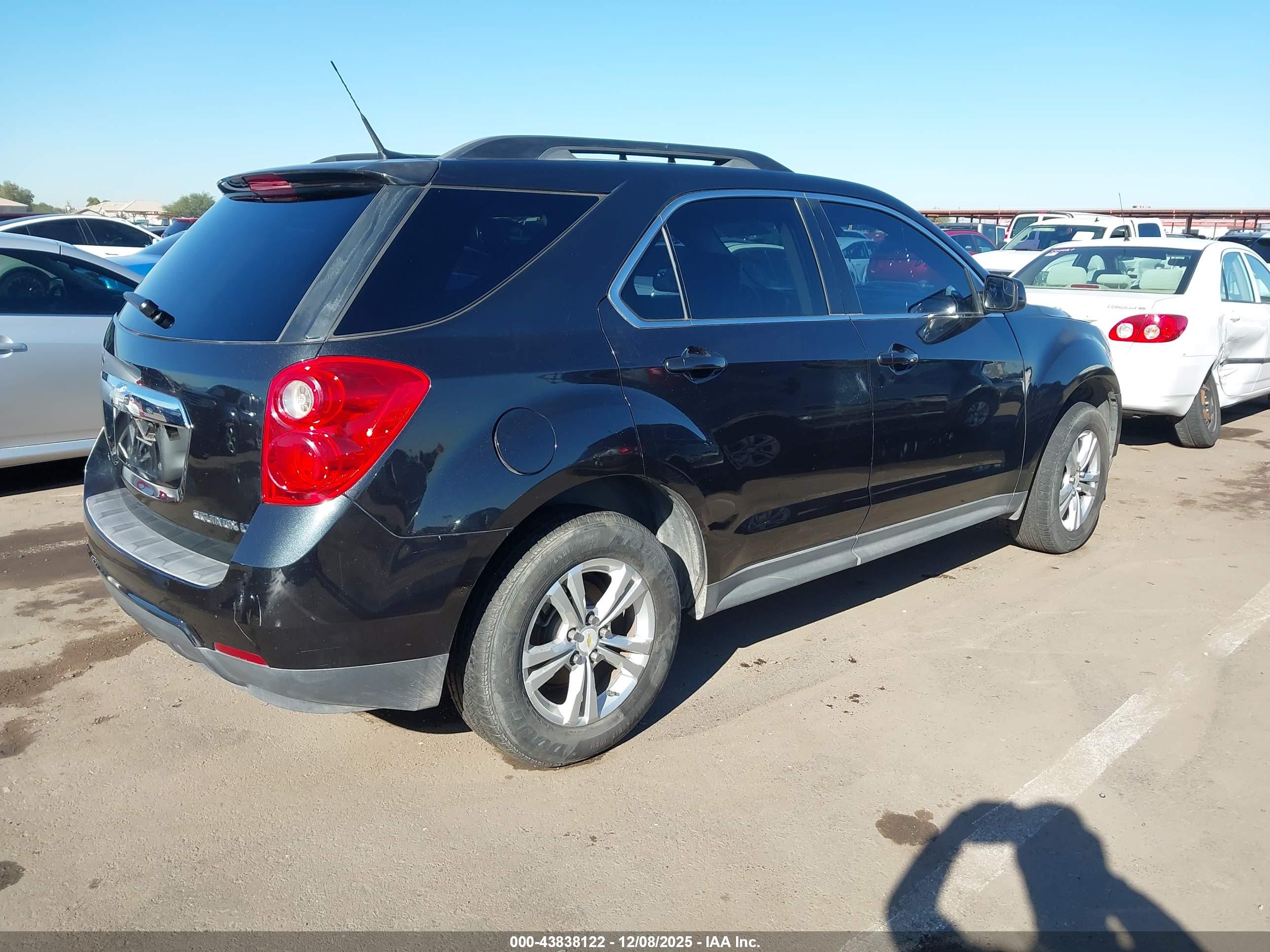 CHEVROLET EQUINOX image 4