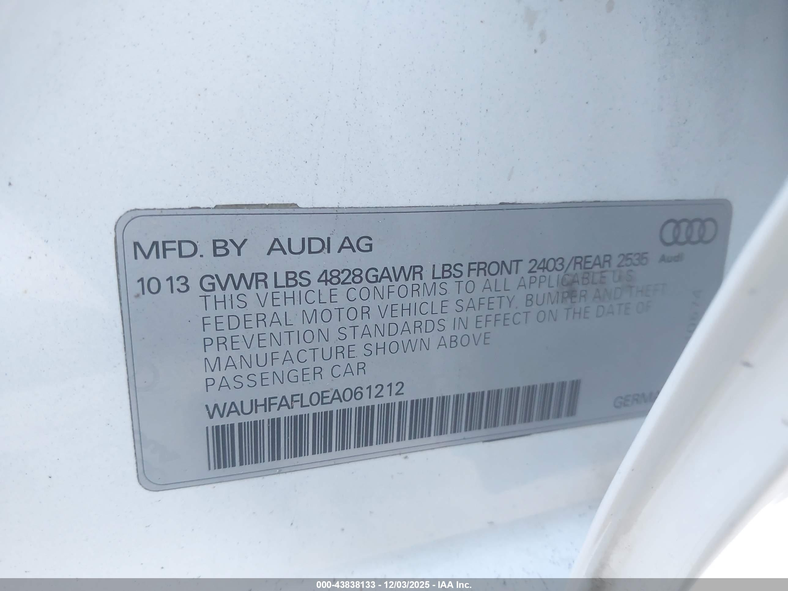 AUDI A4 image 9