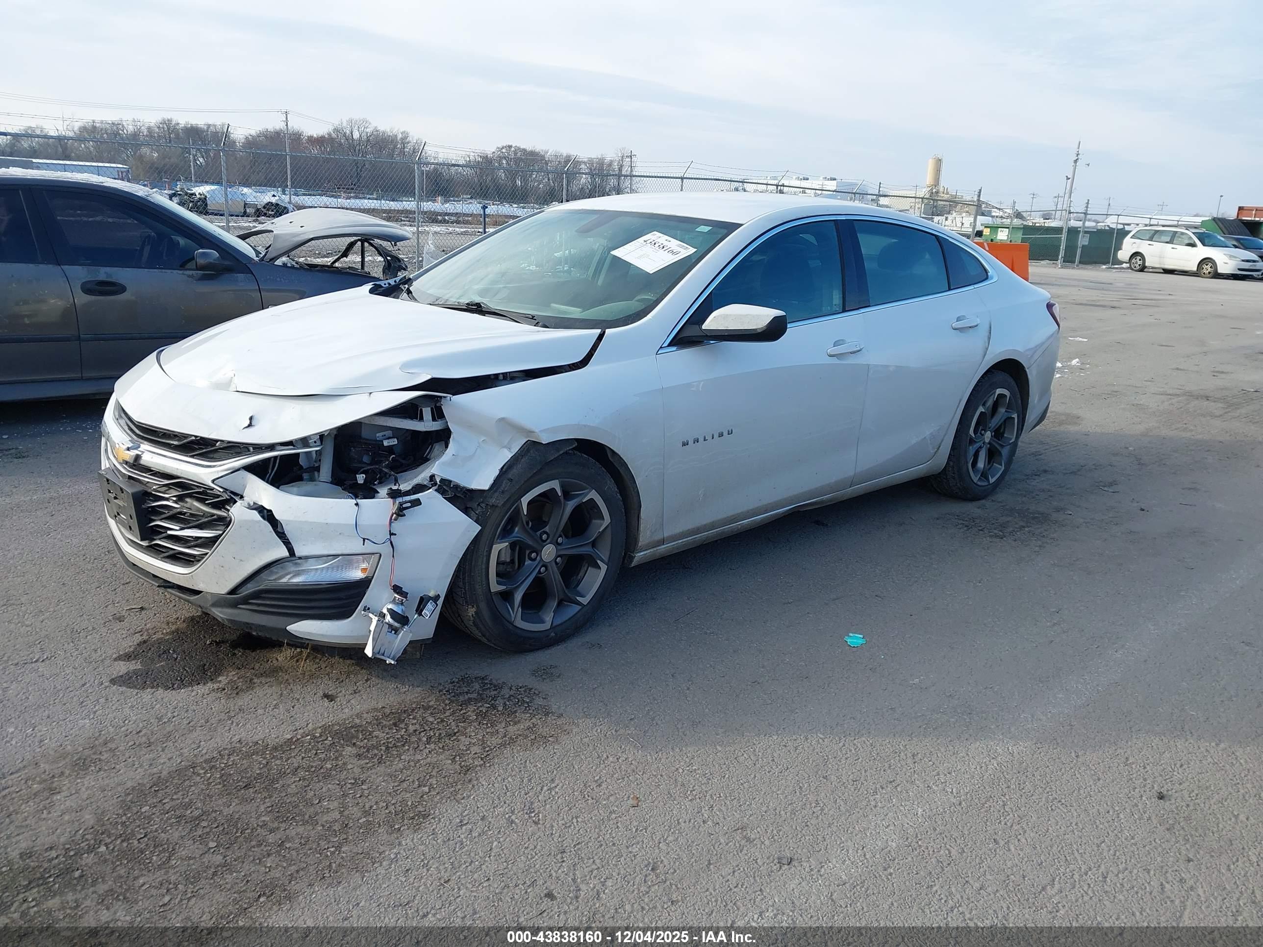 CHEVROLET MALIBU image 2
