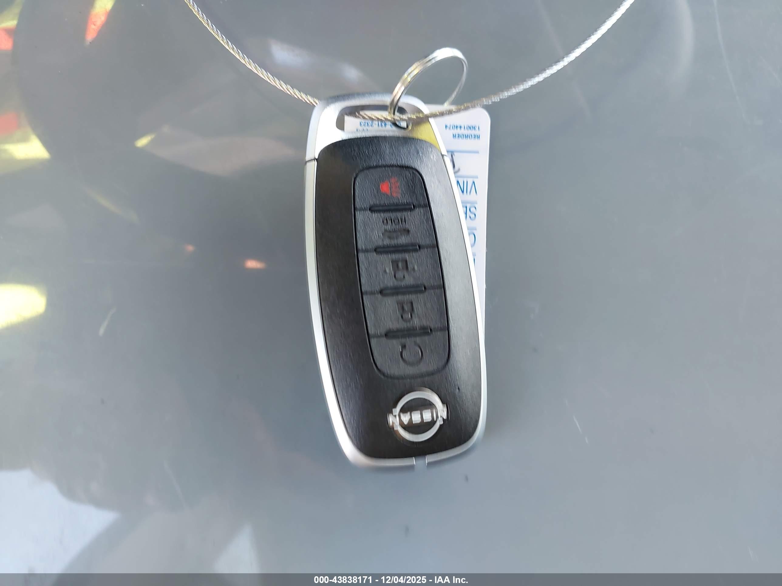 NISSAN SENTRA image 11