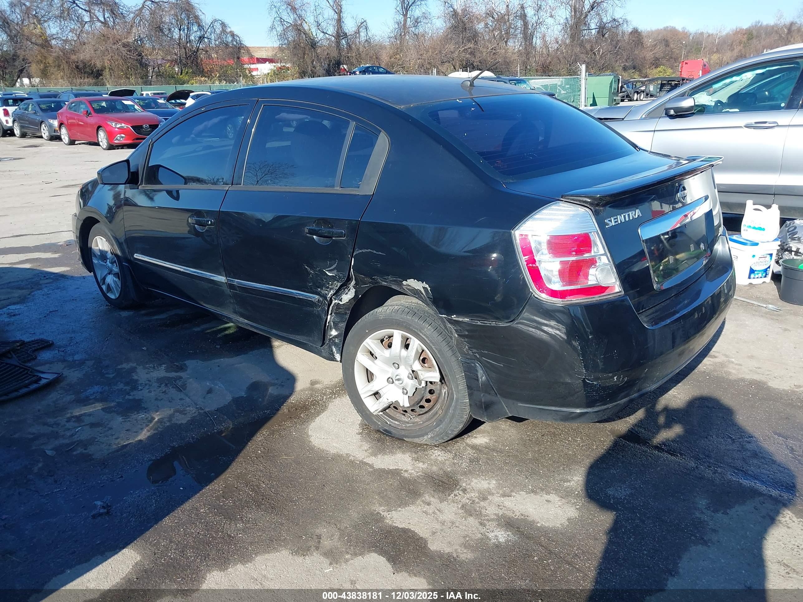 NISSAN SENTRA image 3