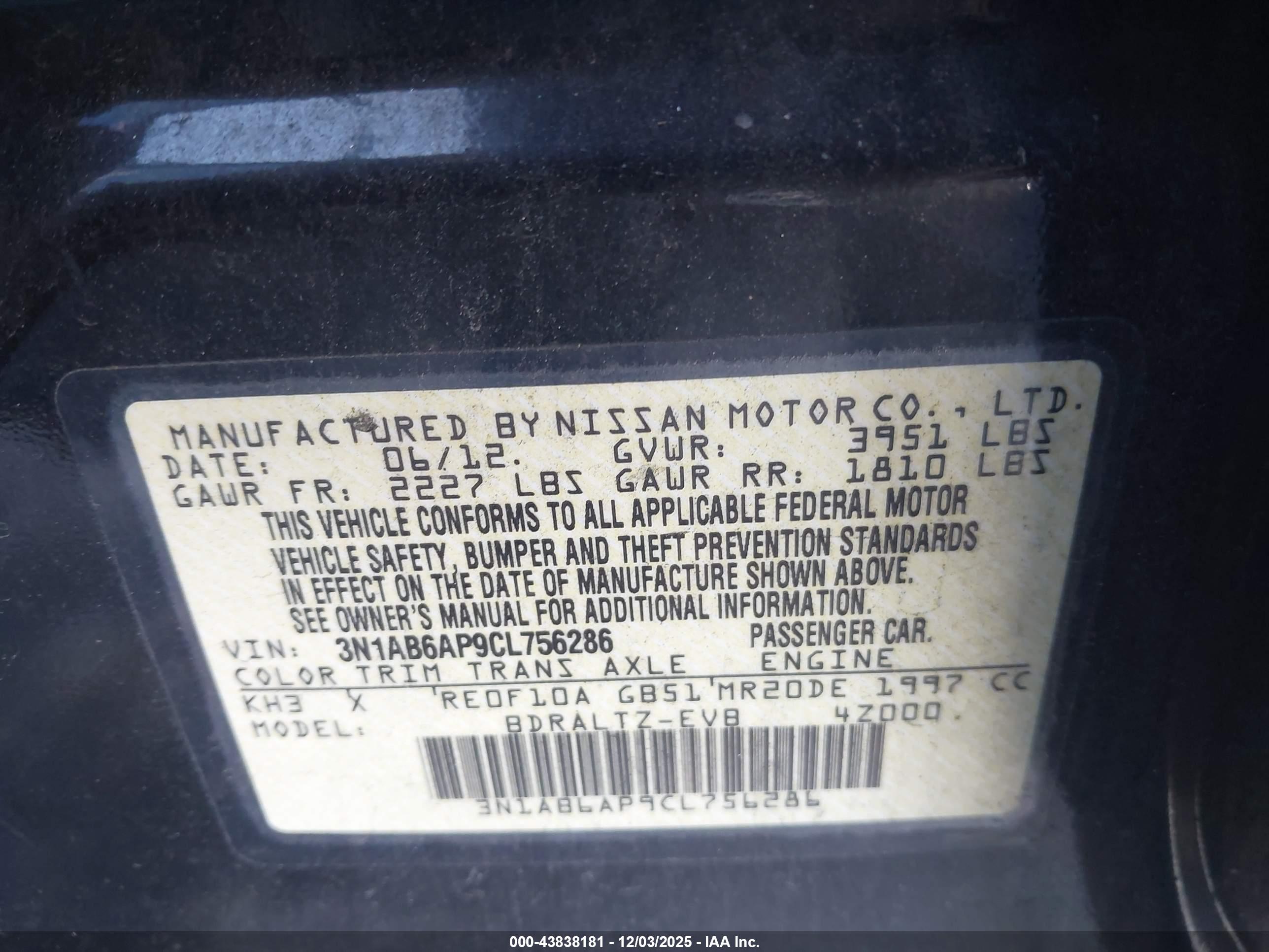 NISSAN SENTRA image 9