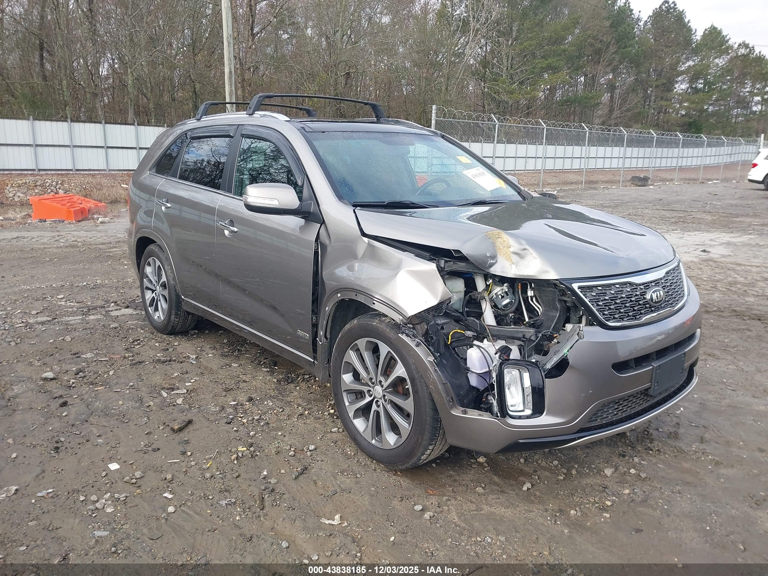 KIA SORENTO image 6