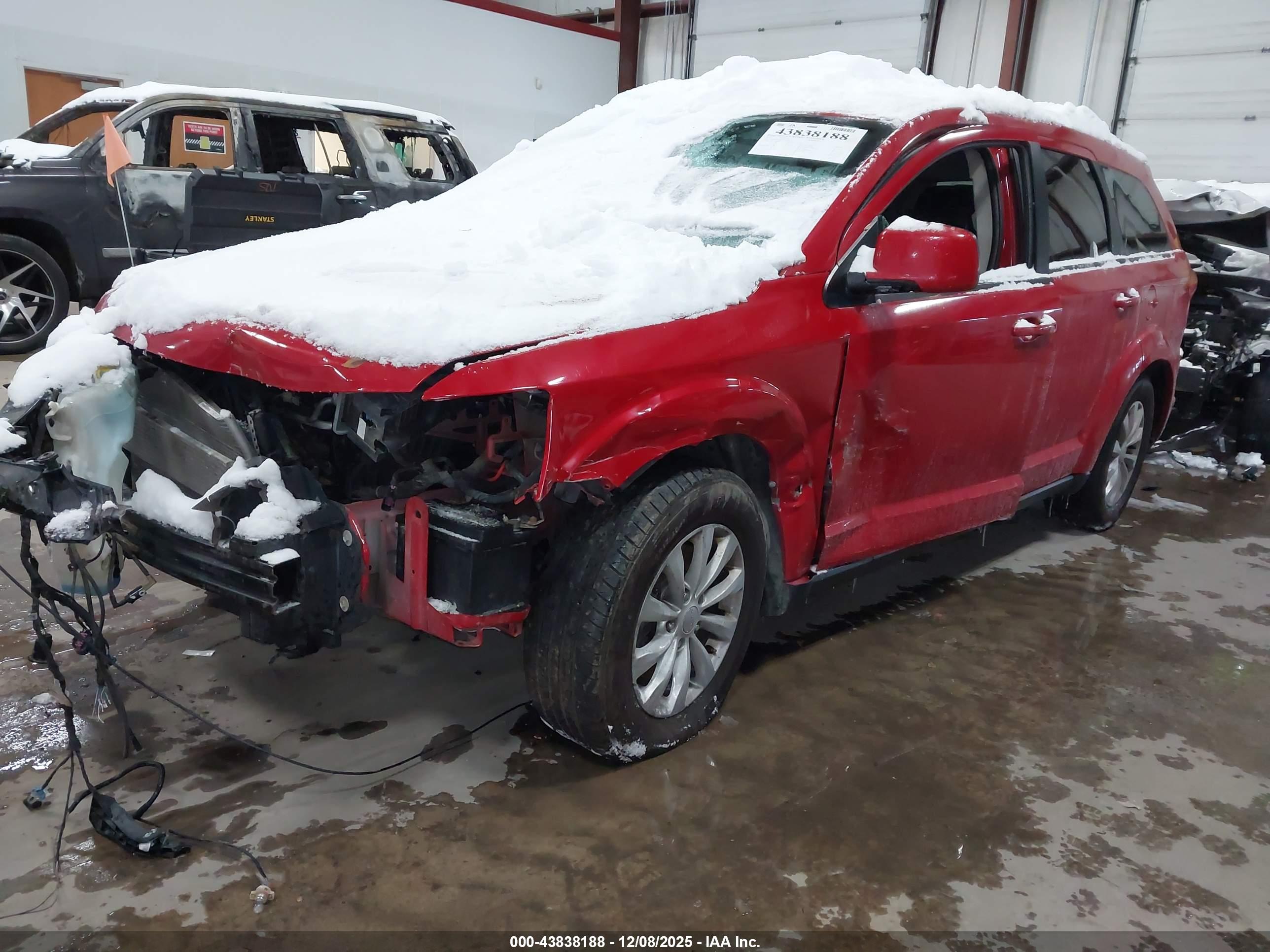 DODGE JOURNEY image 2