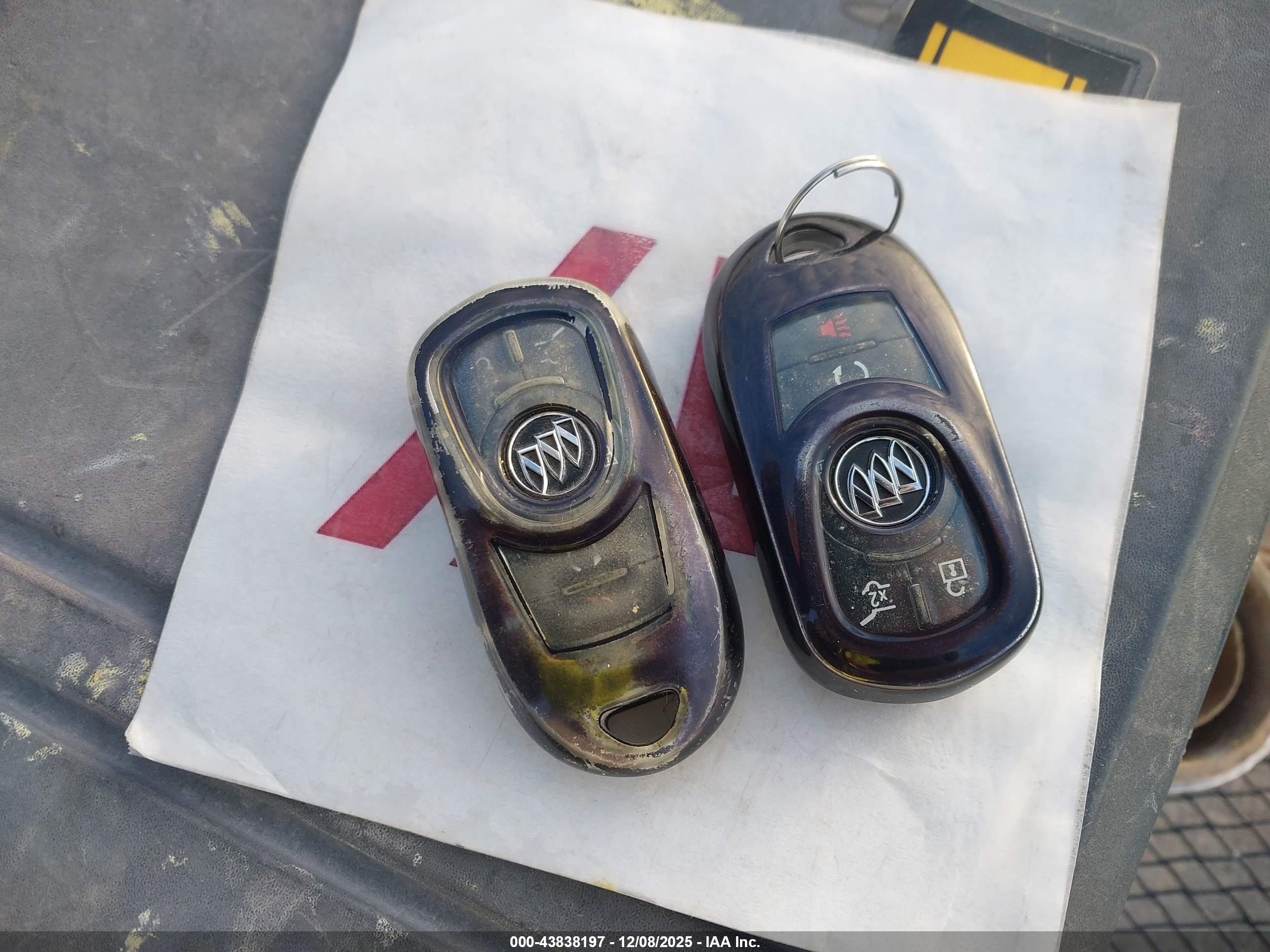 BUICK ENCLAVE image 11