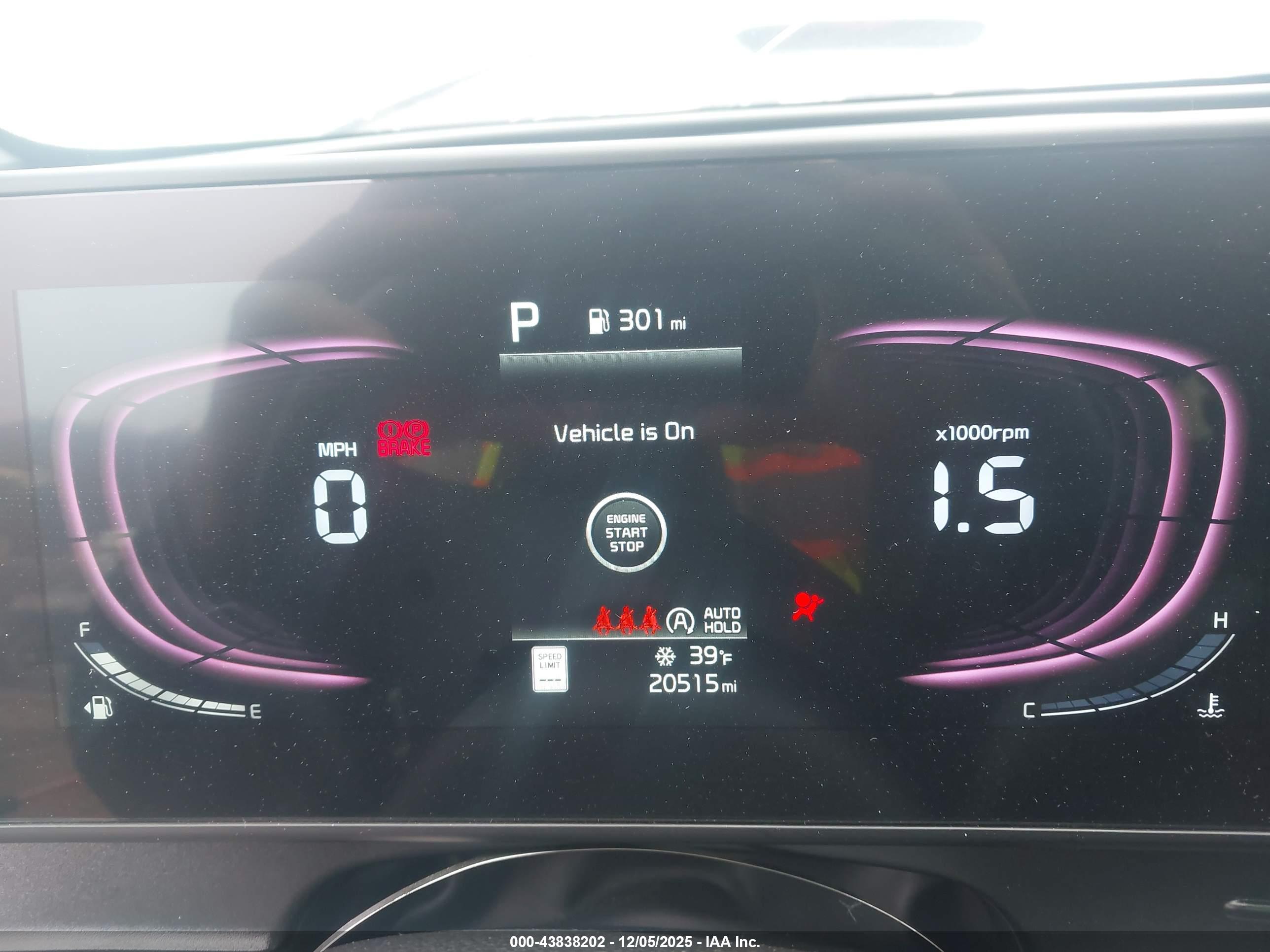 KIA SPORTAGE image 7