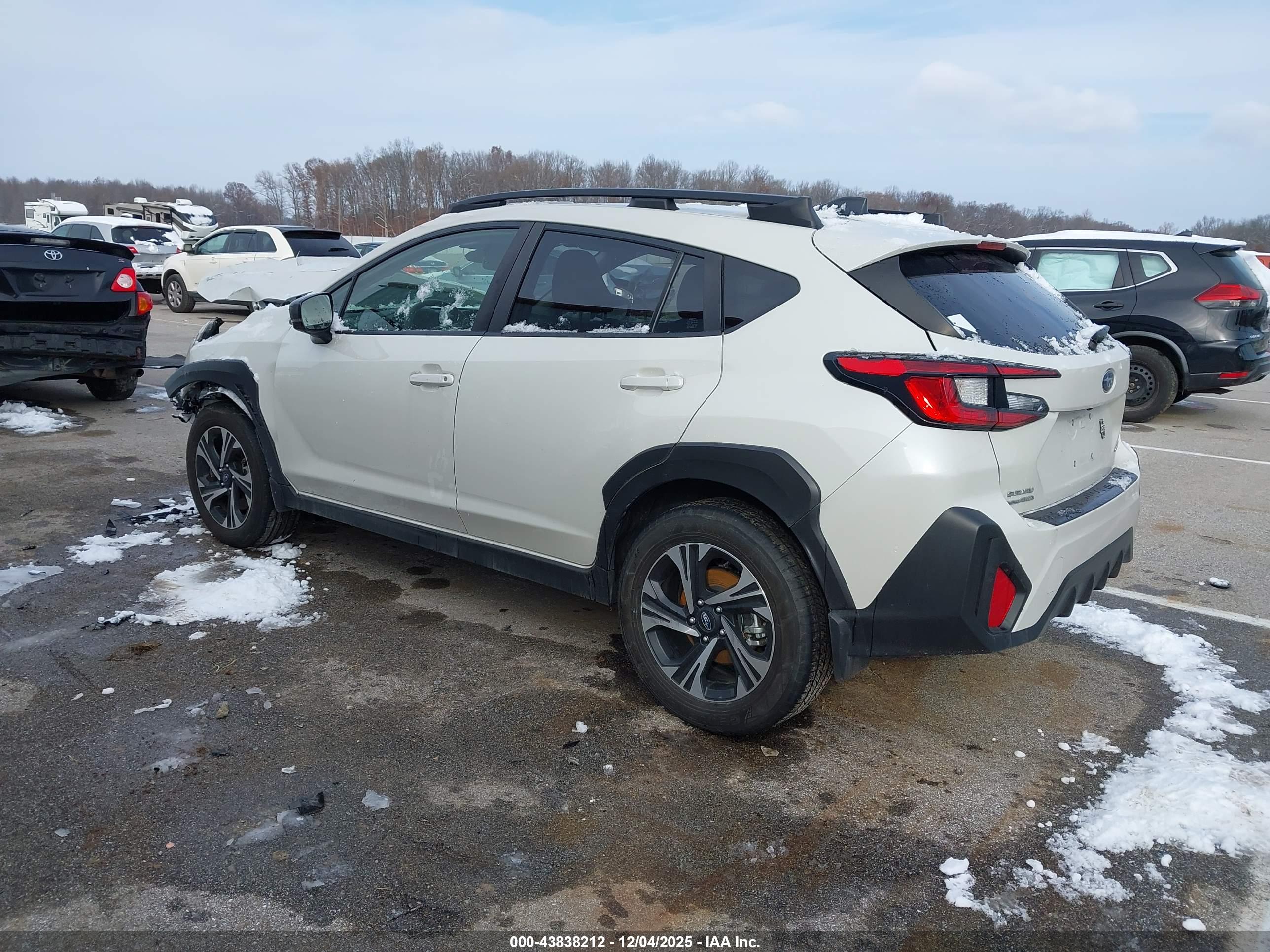 SUBARU CROSSTREK image 3