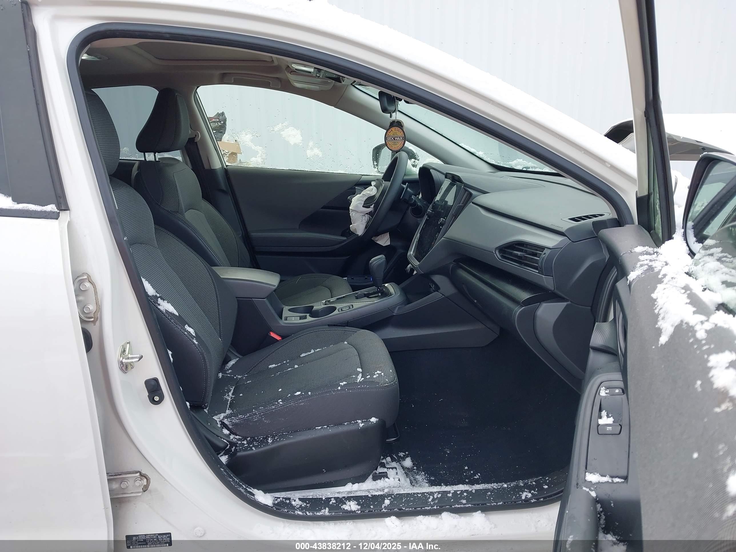 SUBARU CROSSTREK image 5