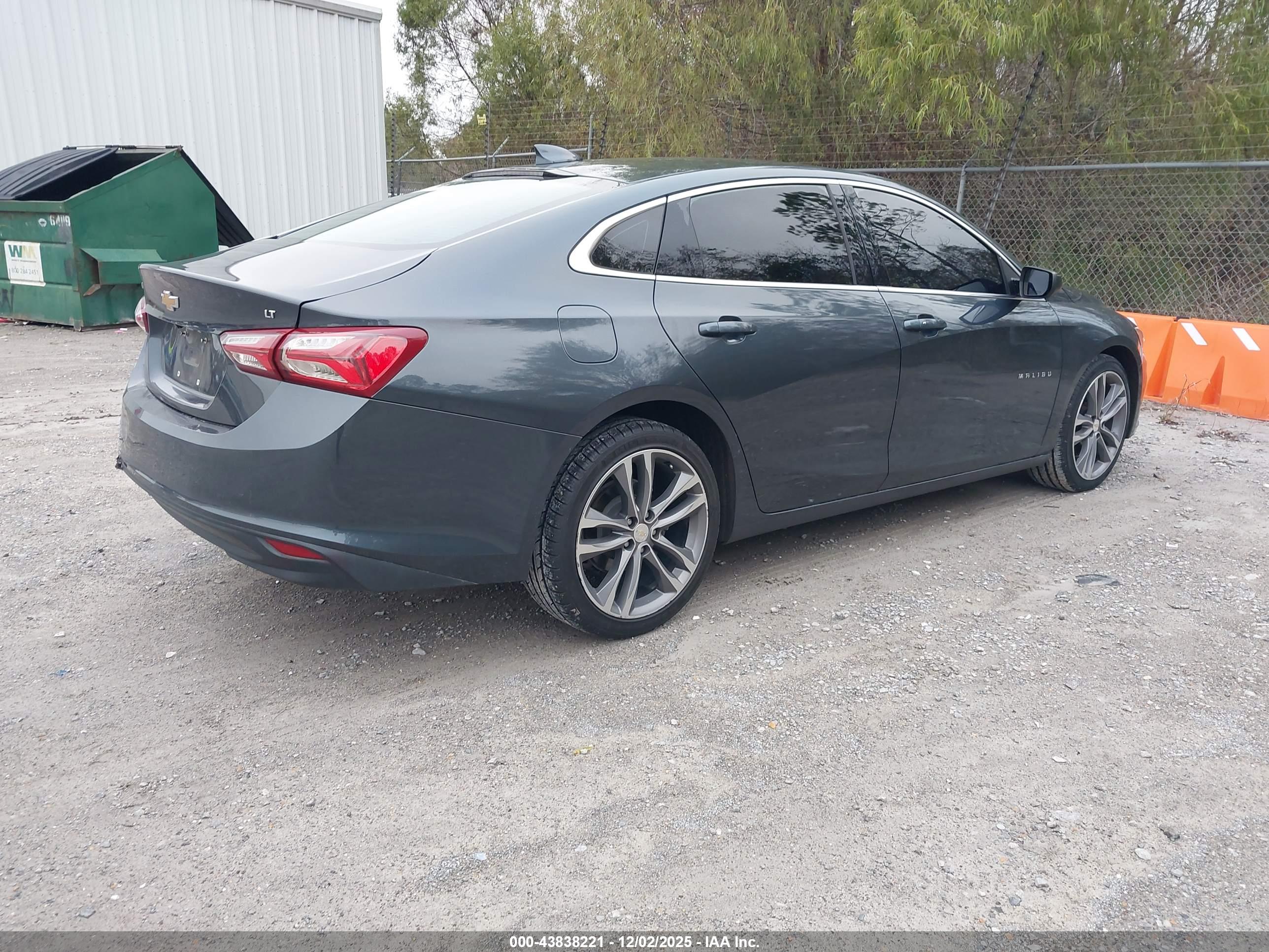 CHEVROLET MALIBU image 4