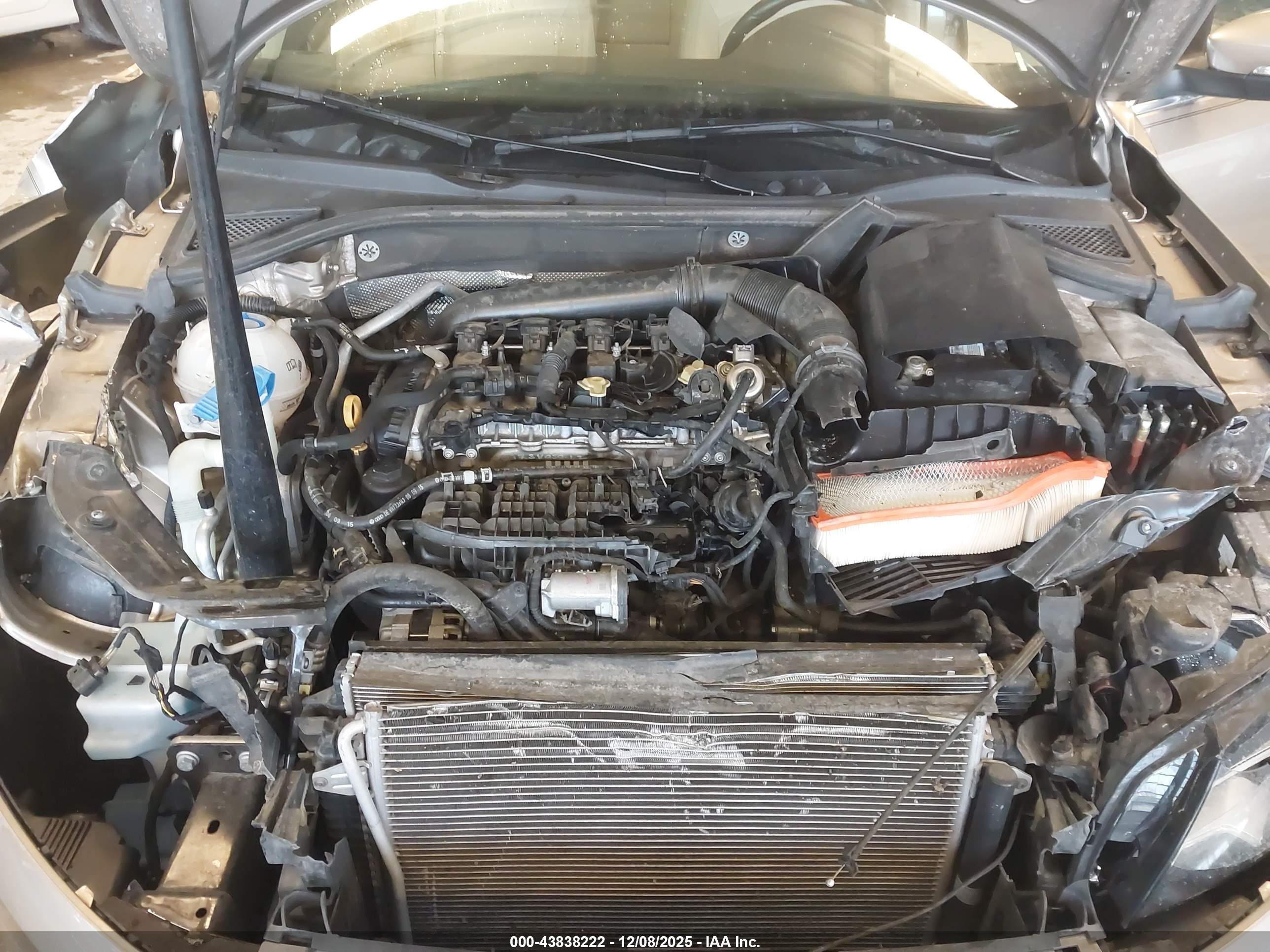 VOLKSWAGEN PASSAT image 10