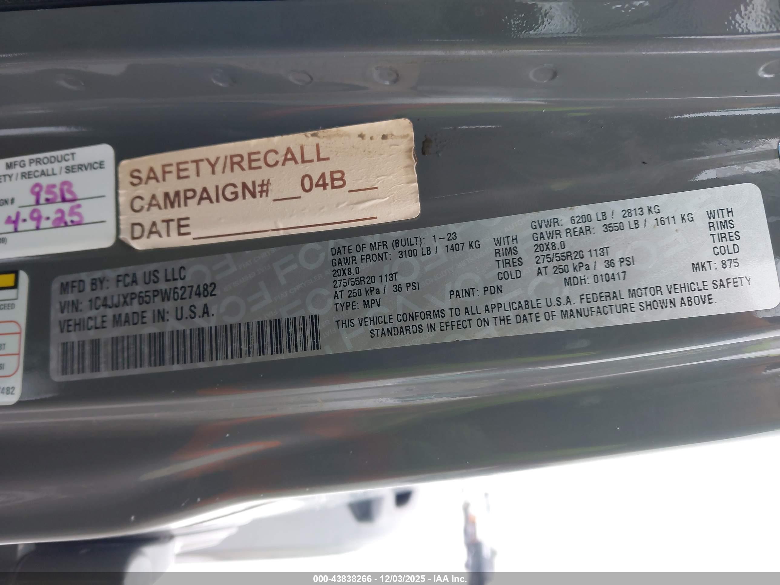 JEEP WRANGLER image 9