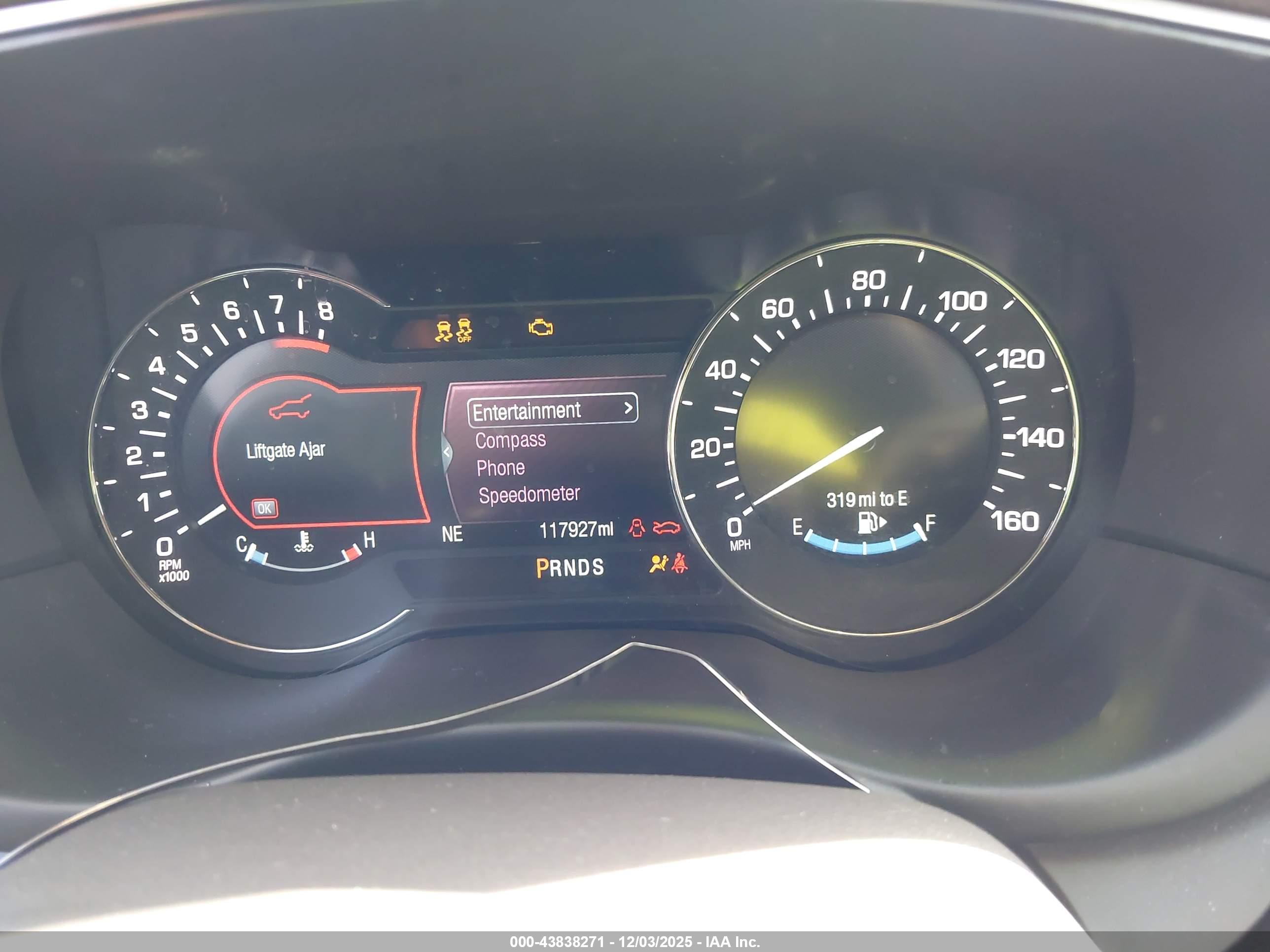 LINCOLN MKC image 7