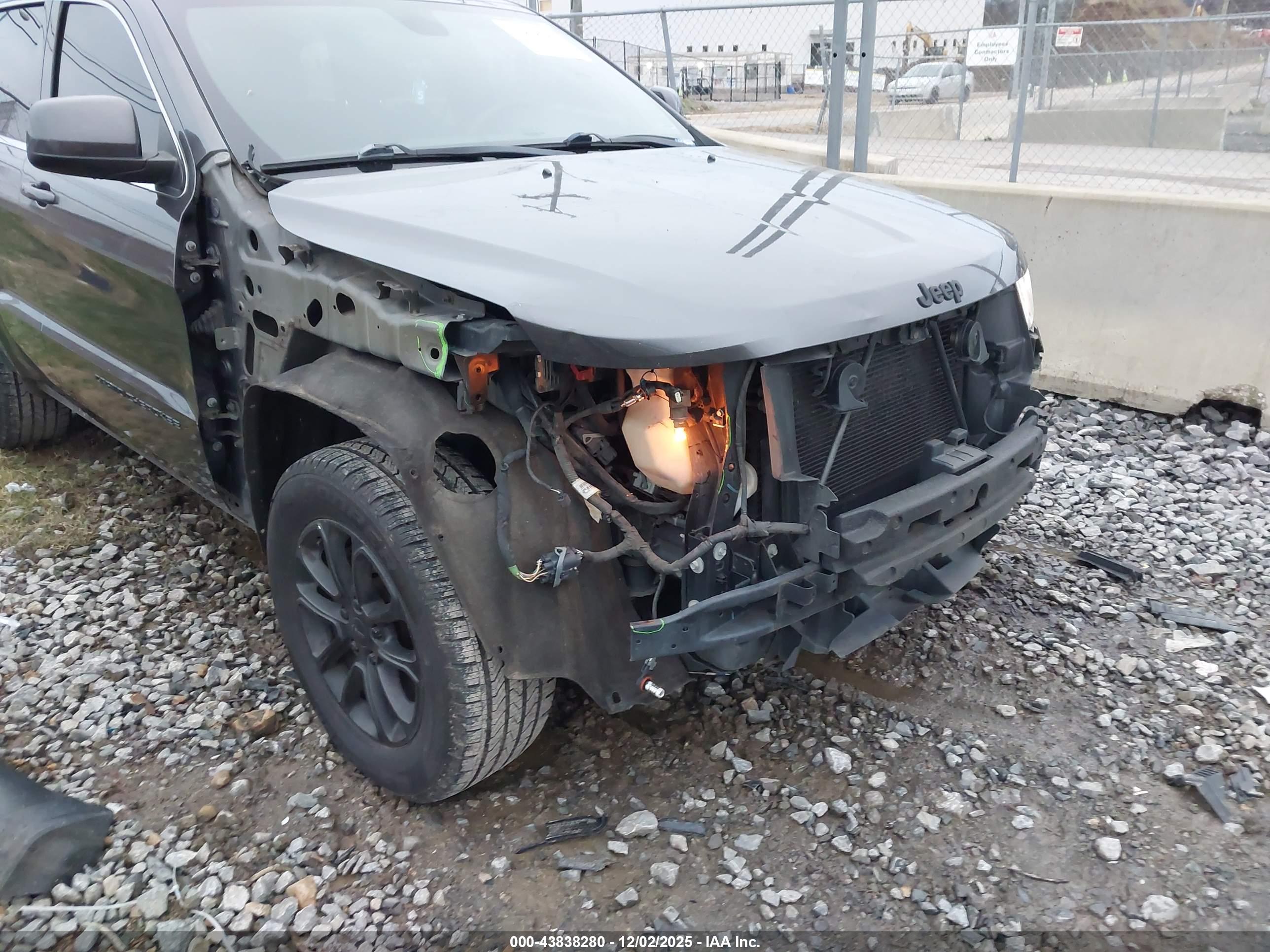 JEEP GRAND image 6