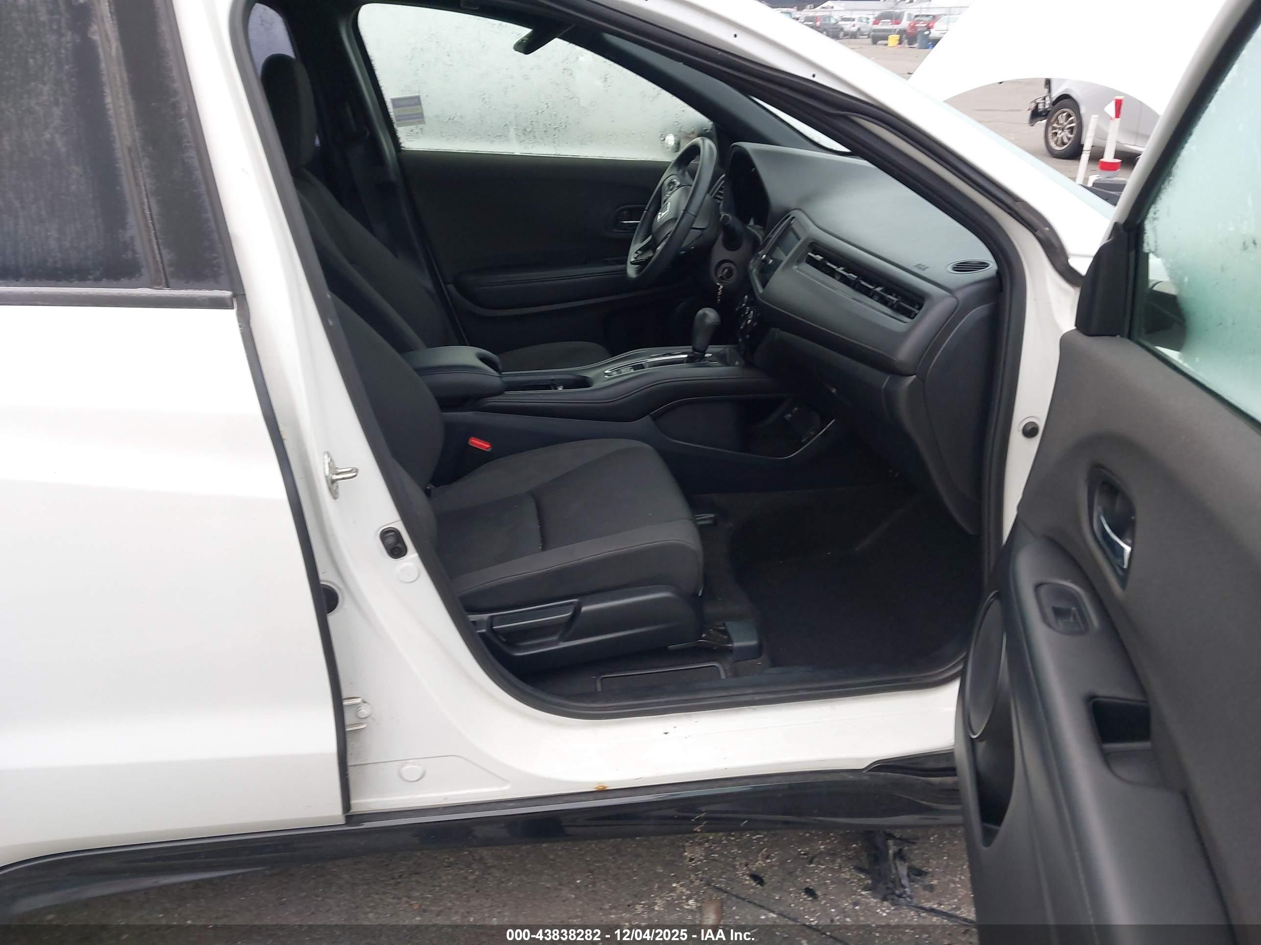 HONDA HR-V image 5