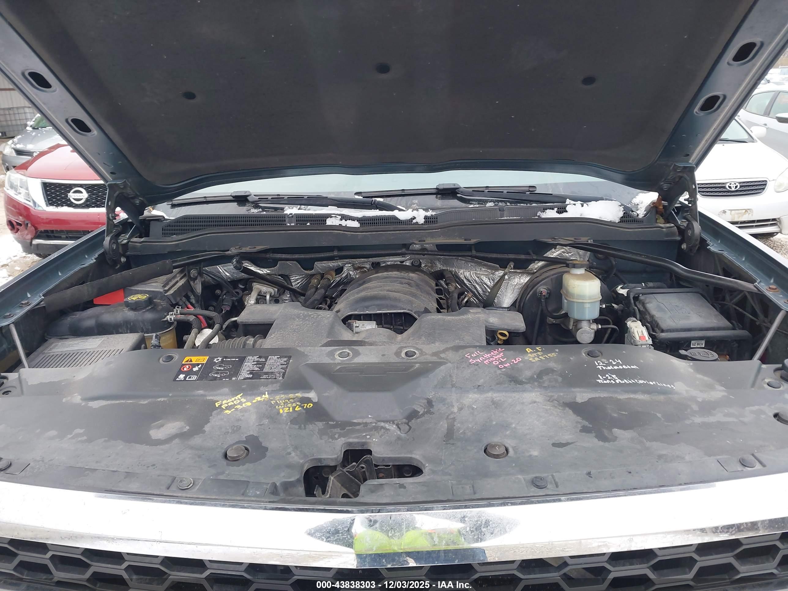 CHEVROLET SILVERADO image 10