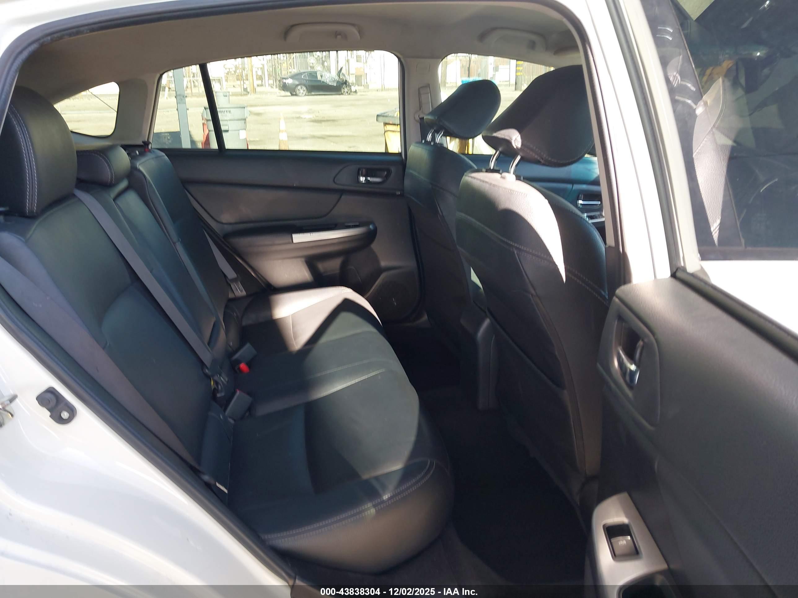 SUBARU IMPREZA image 8