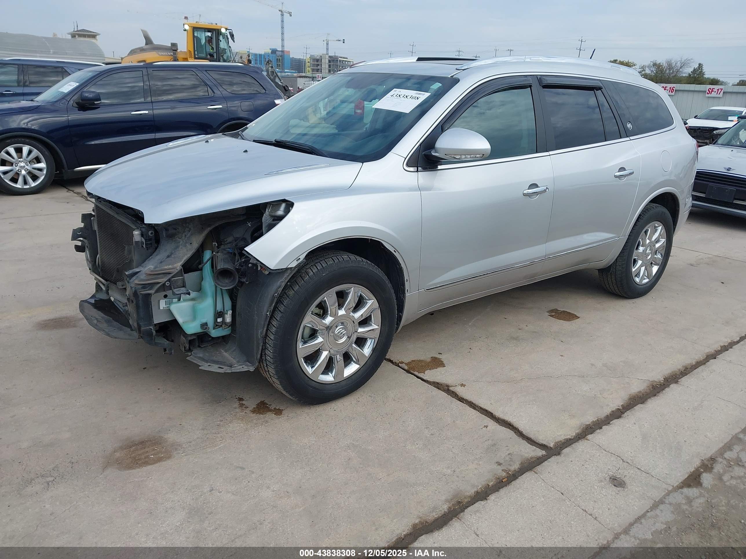 BUICK ENCLAVE image 2