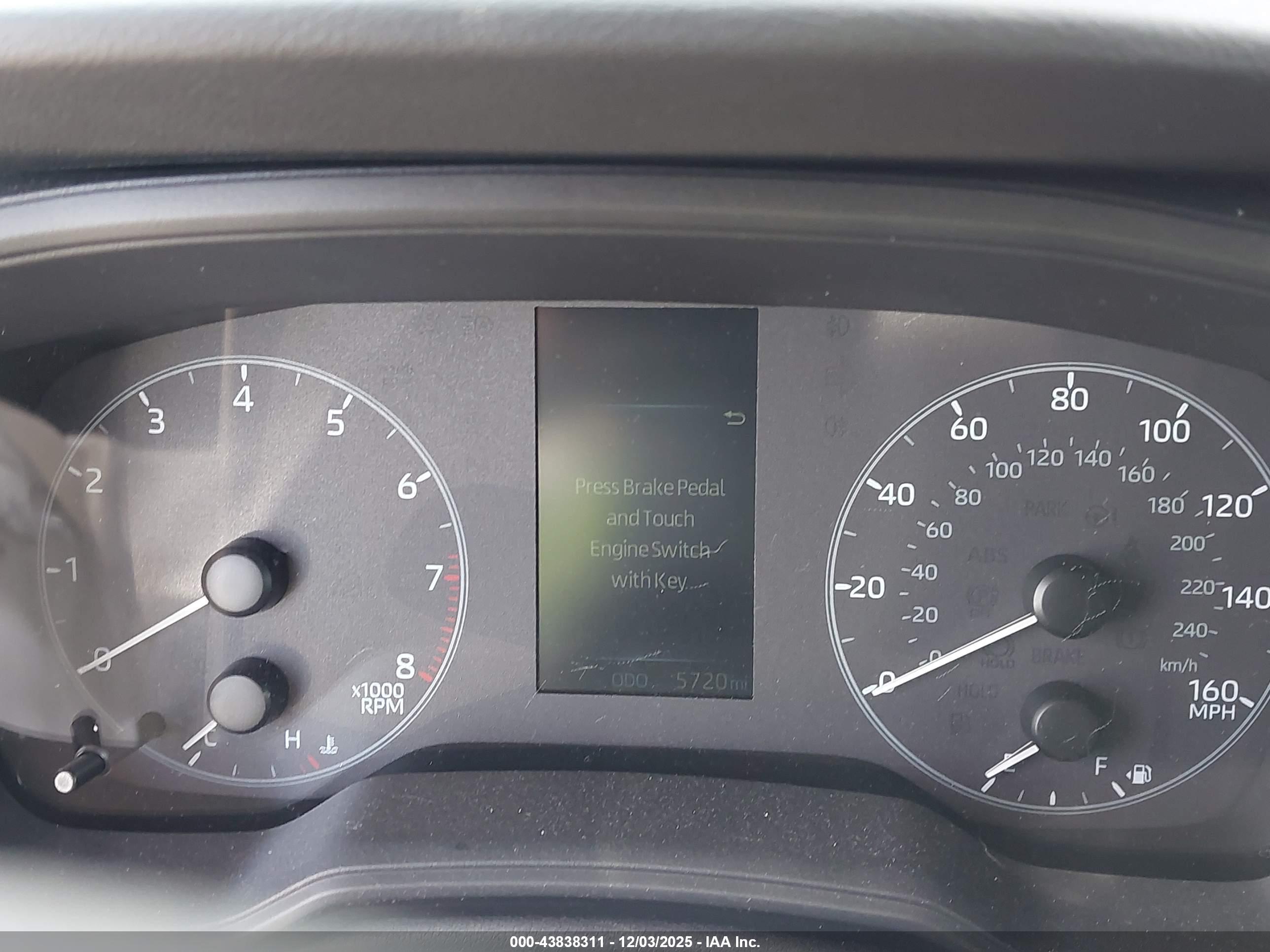 TOYOTA COROLLA image 7