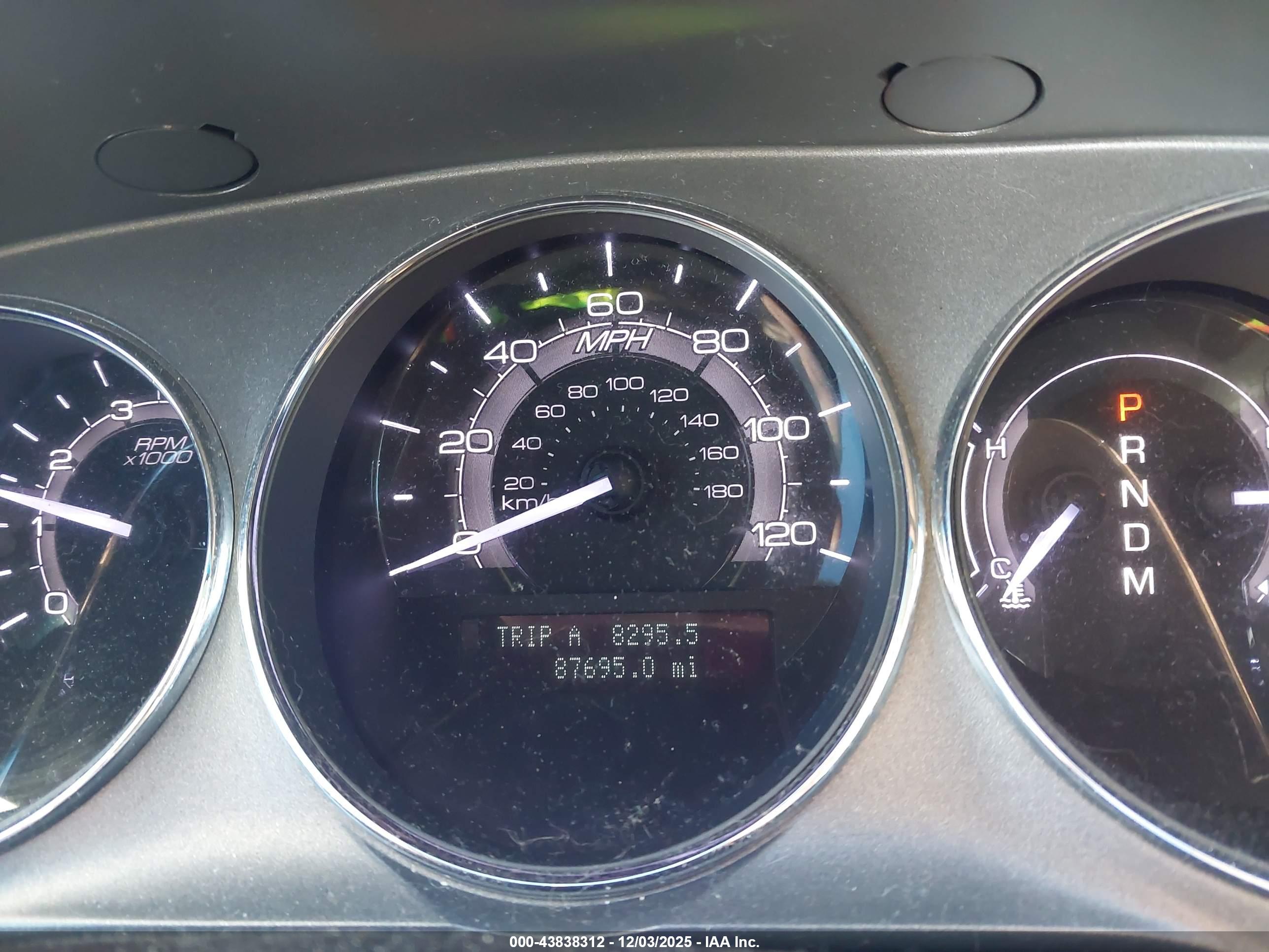 LINCOLN MKZ image 7