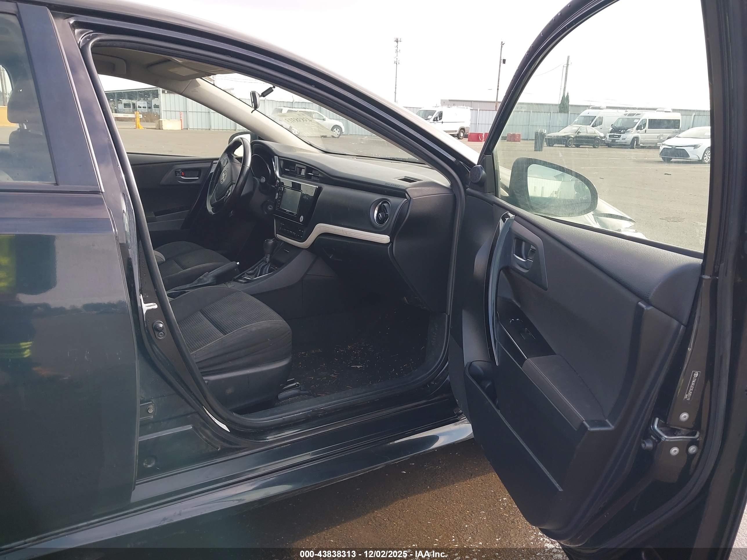 SCION IM image 5