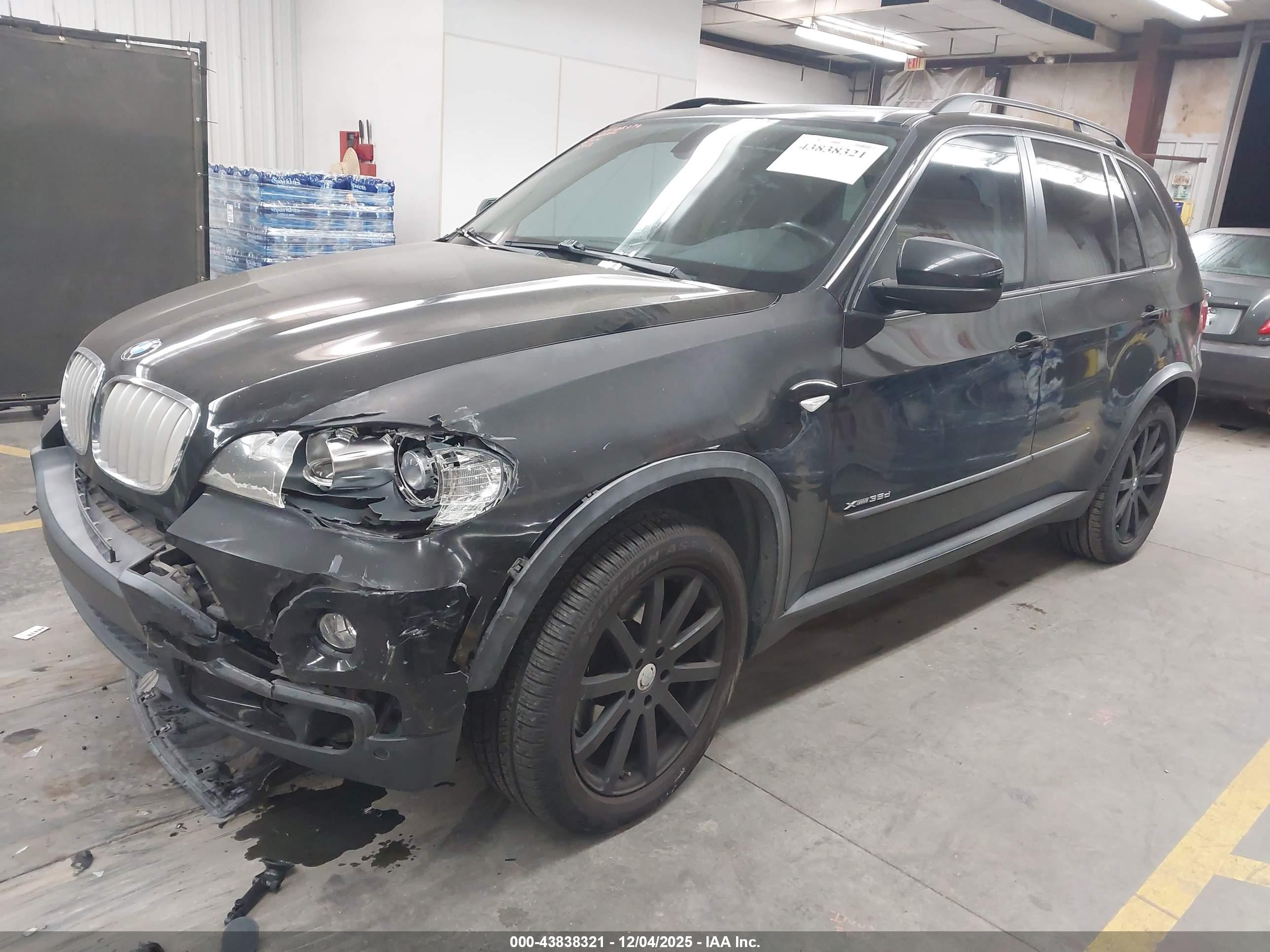 BMW X5 image 2