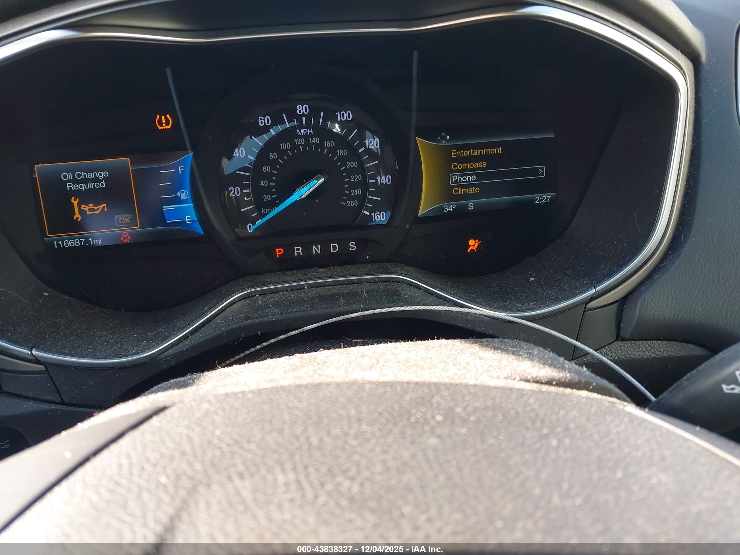 FORD FUSION image 7